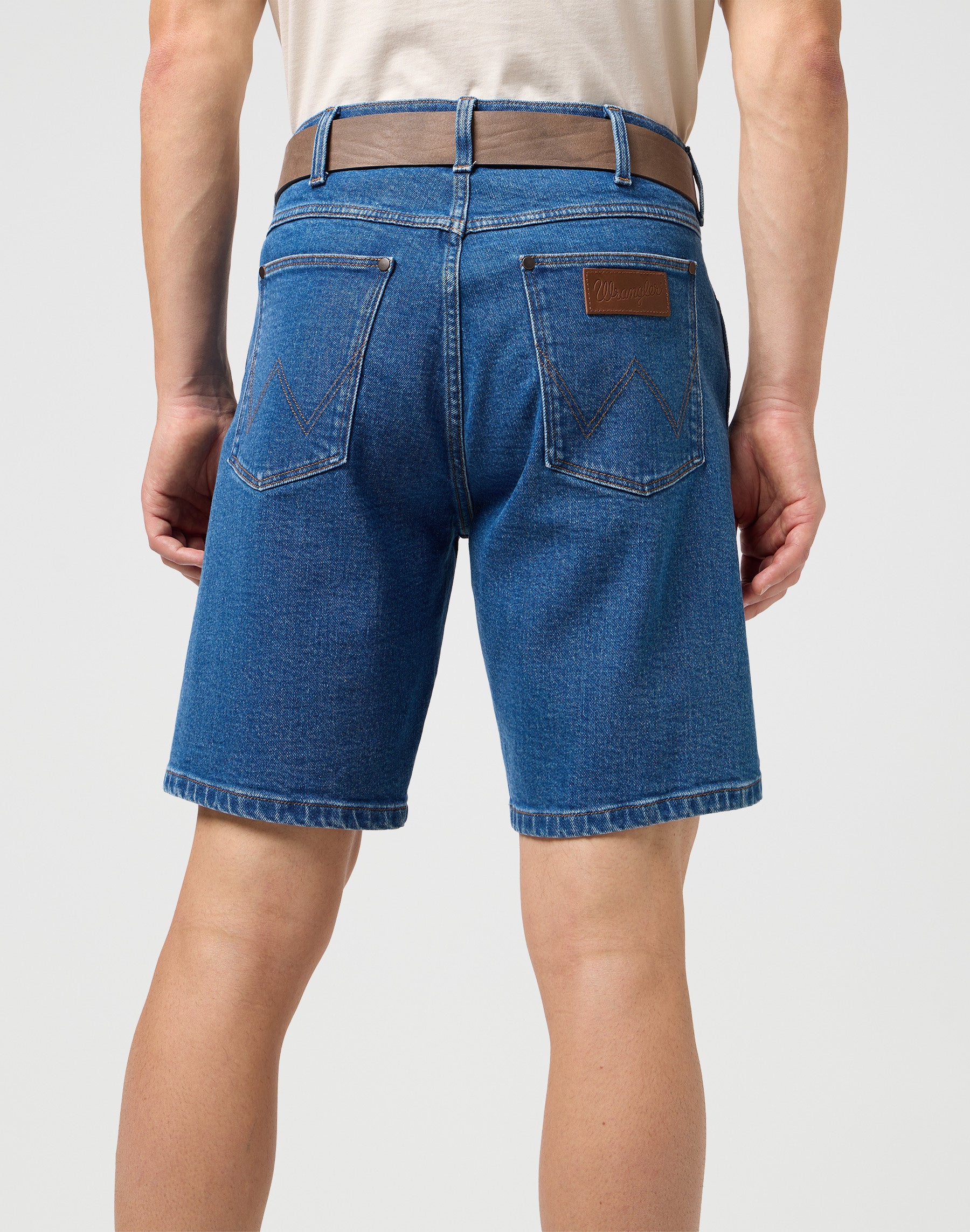 Roller Buckle Belt in Plaza Taupe Gürtel Wrangler