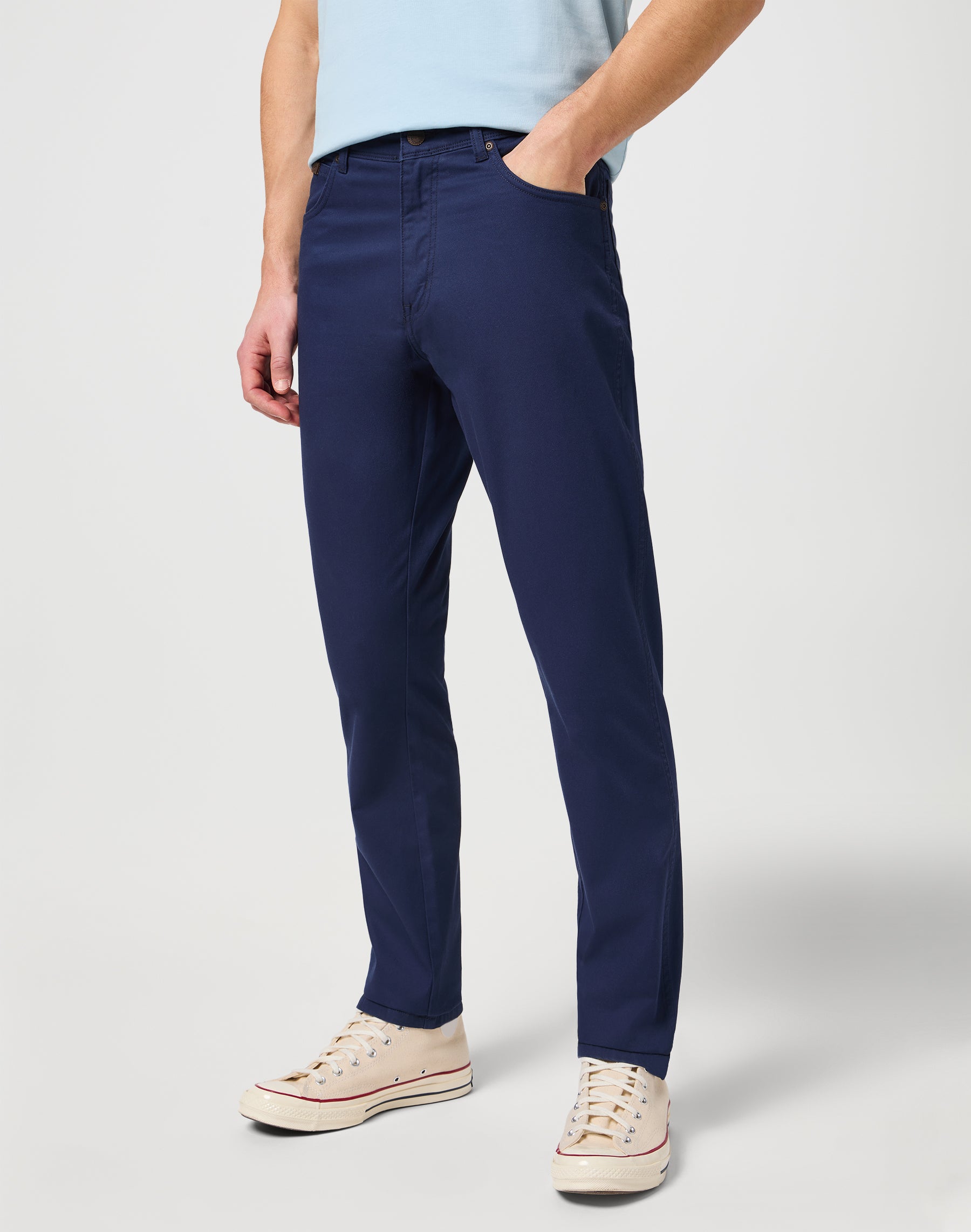Texas Slim Low Stretch in Dark Navy Hosen Wrangler