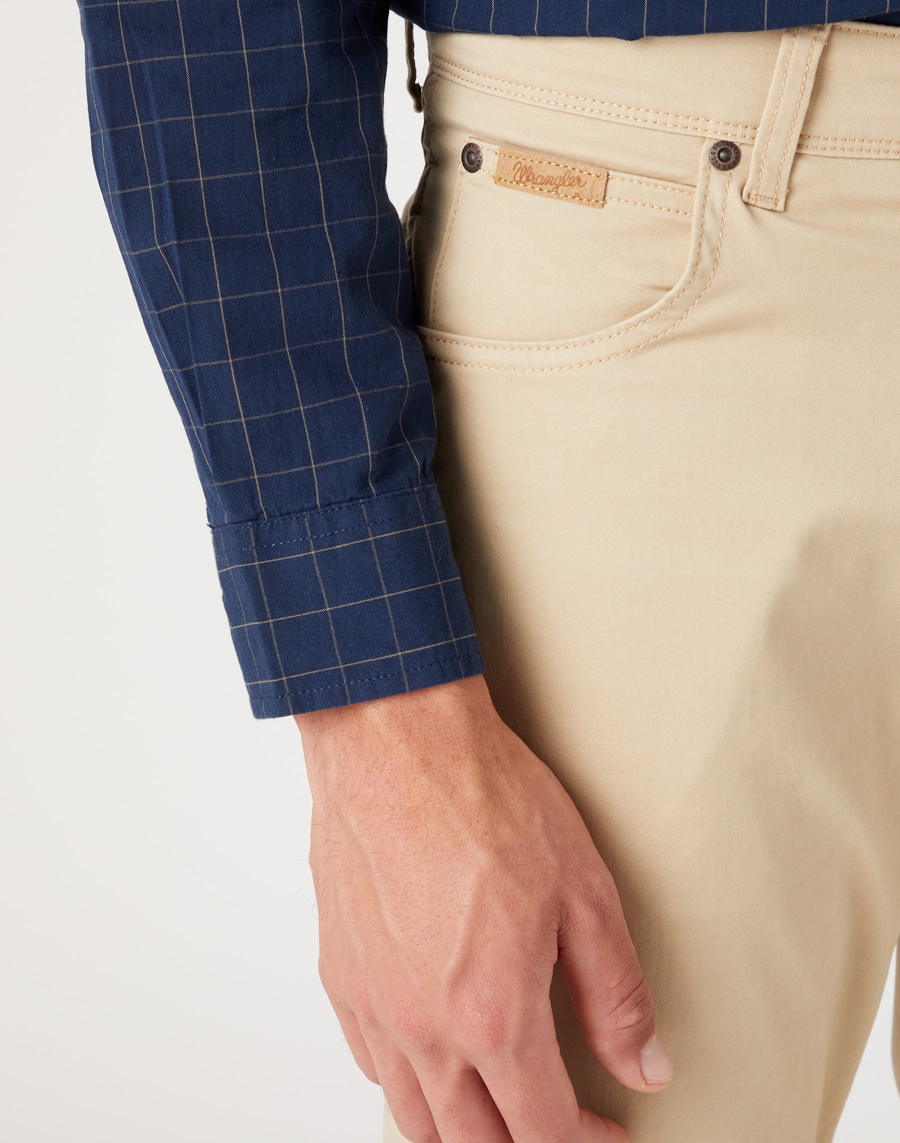 Texas Low Stretch in Plaza Taupe Hosen Wrangler   