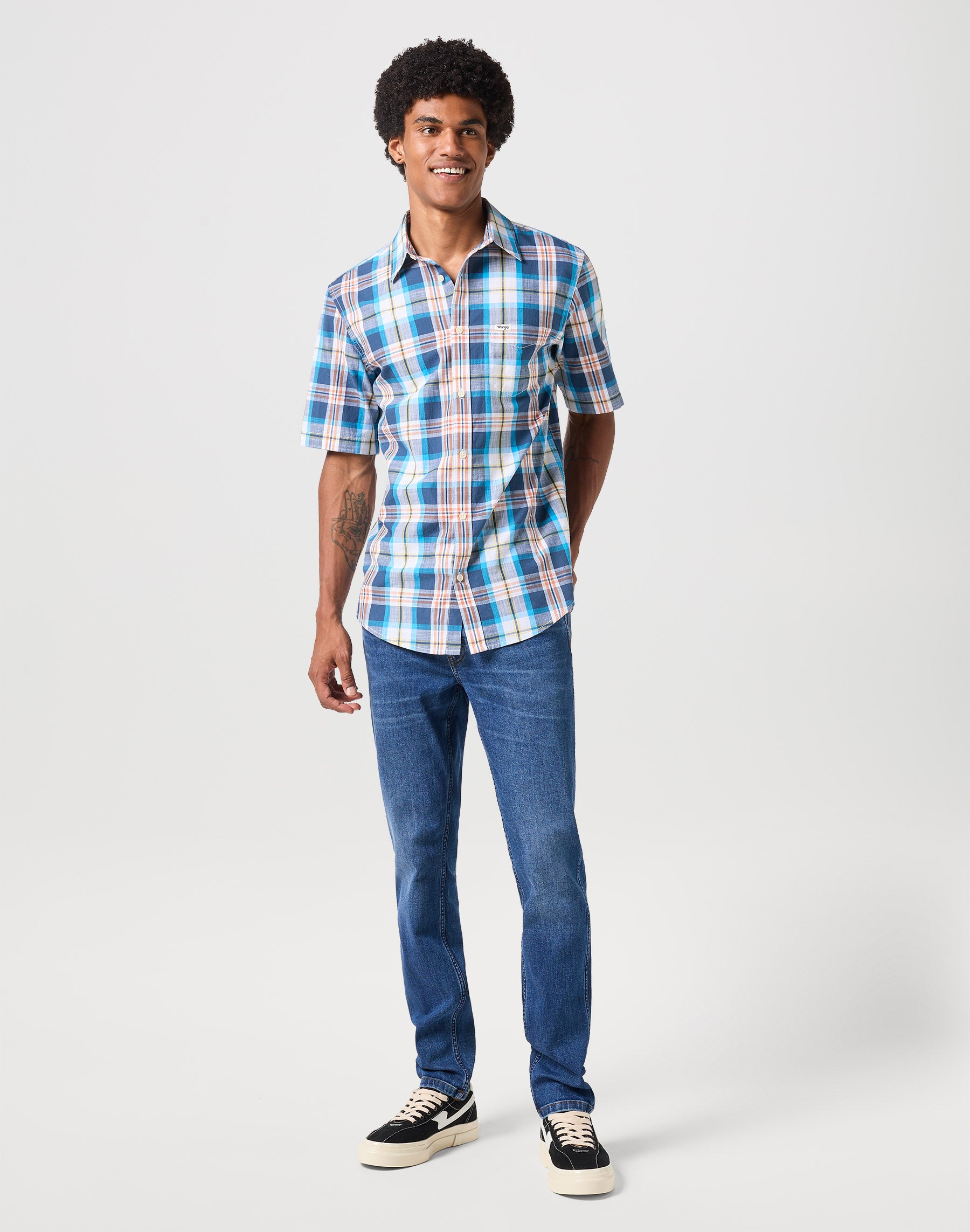 Kurzarm One Pocket Shirt in Navy Hemden Wrangler   