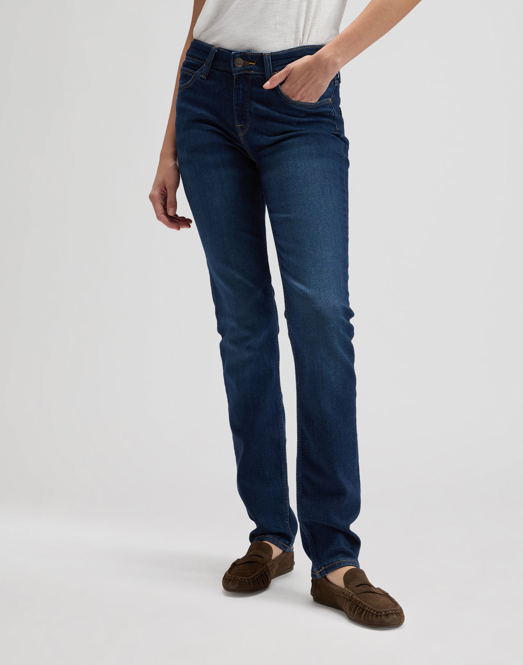 Marion Straight in Rain Falls Jeans Lee