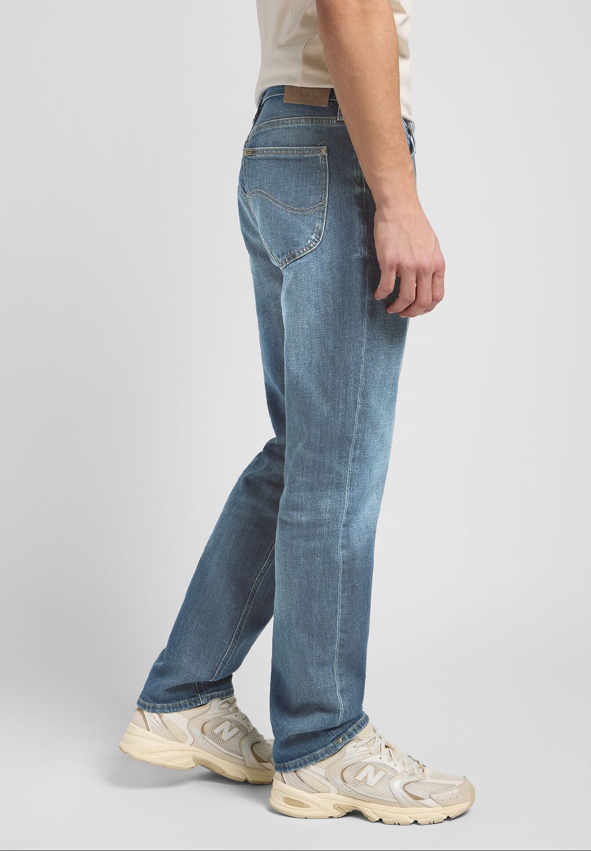 West in Riverway Jeans Lee