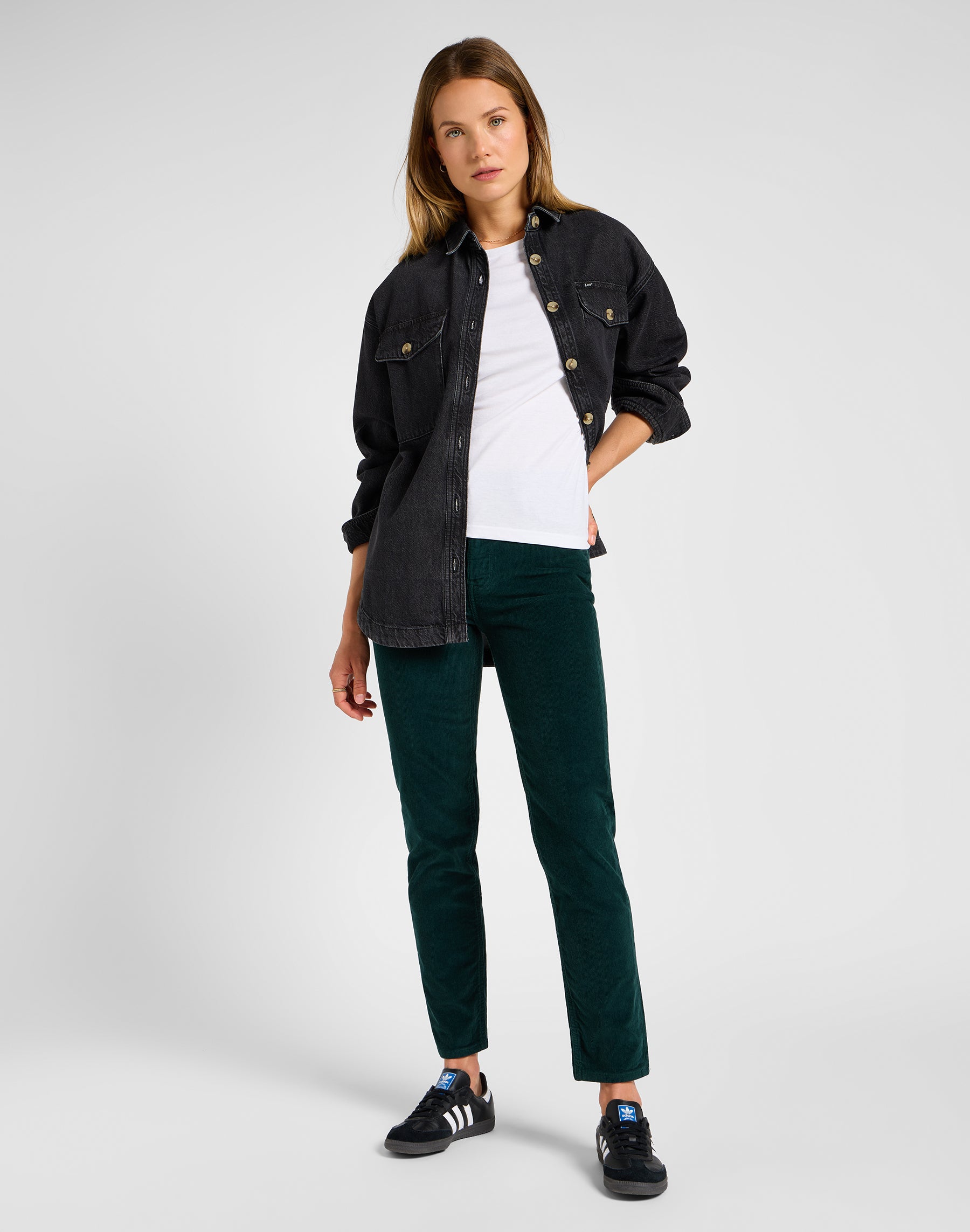 Carol in Gunmetal Hosen Lee