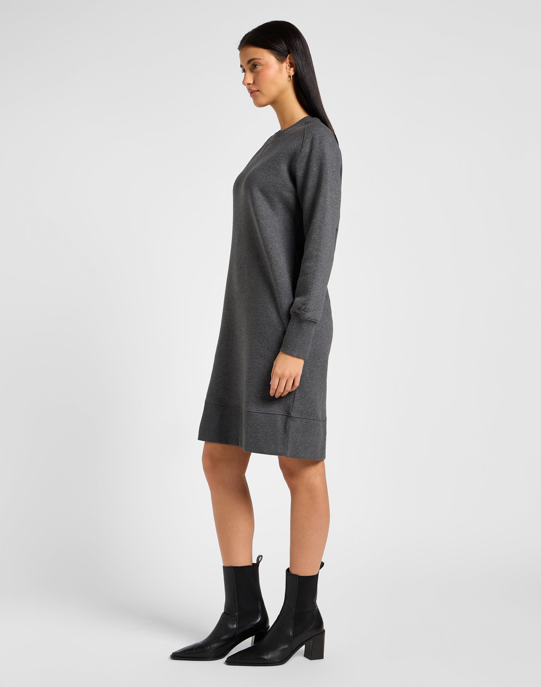 Raglan Sweatshirt Dress in Charcoal Heather Kleider Lee