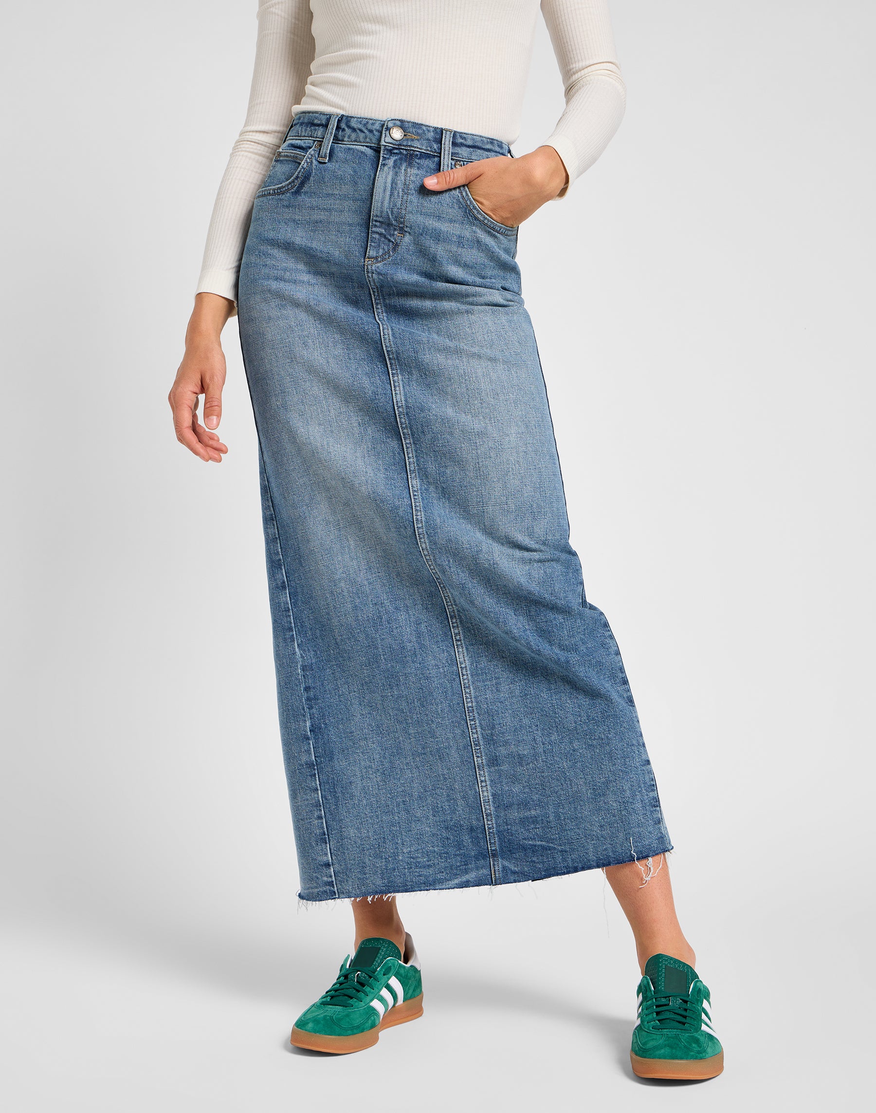 Back Slit Maxi Skirt in Set Free Röcke Lee
