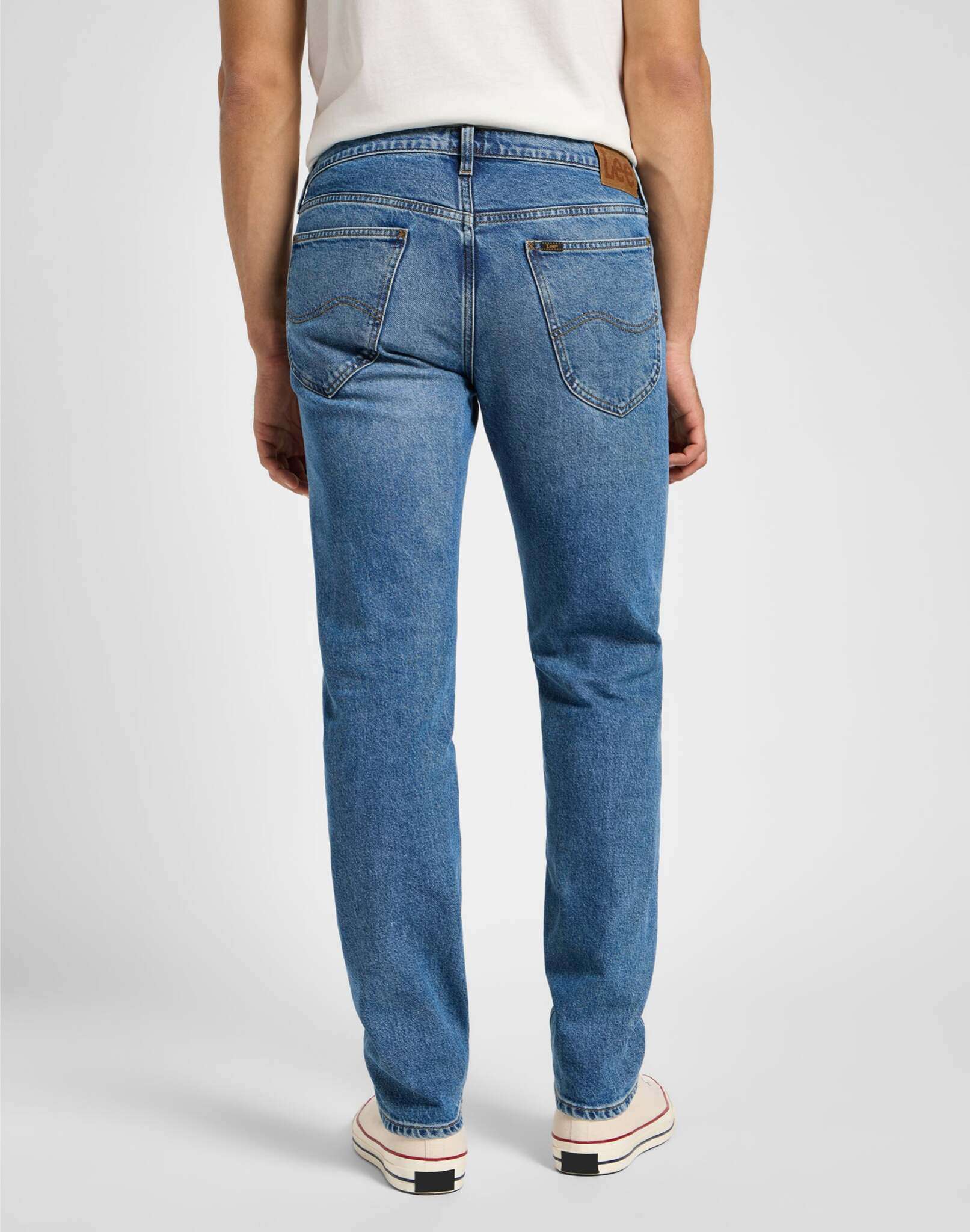 Daren Zip Fly in Riverway Jeans Lee