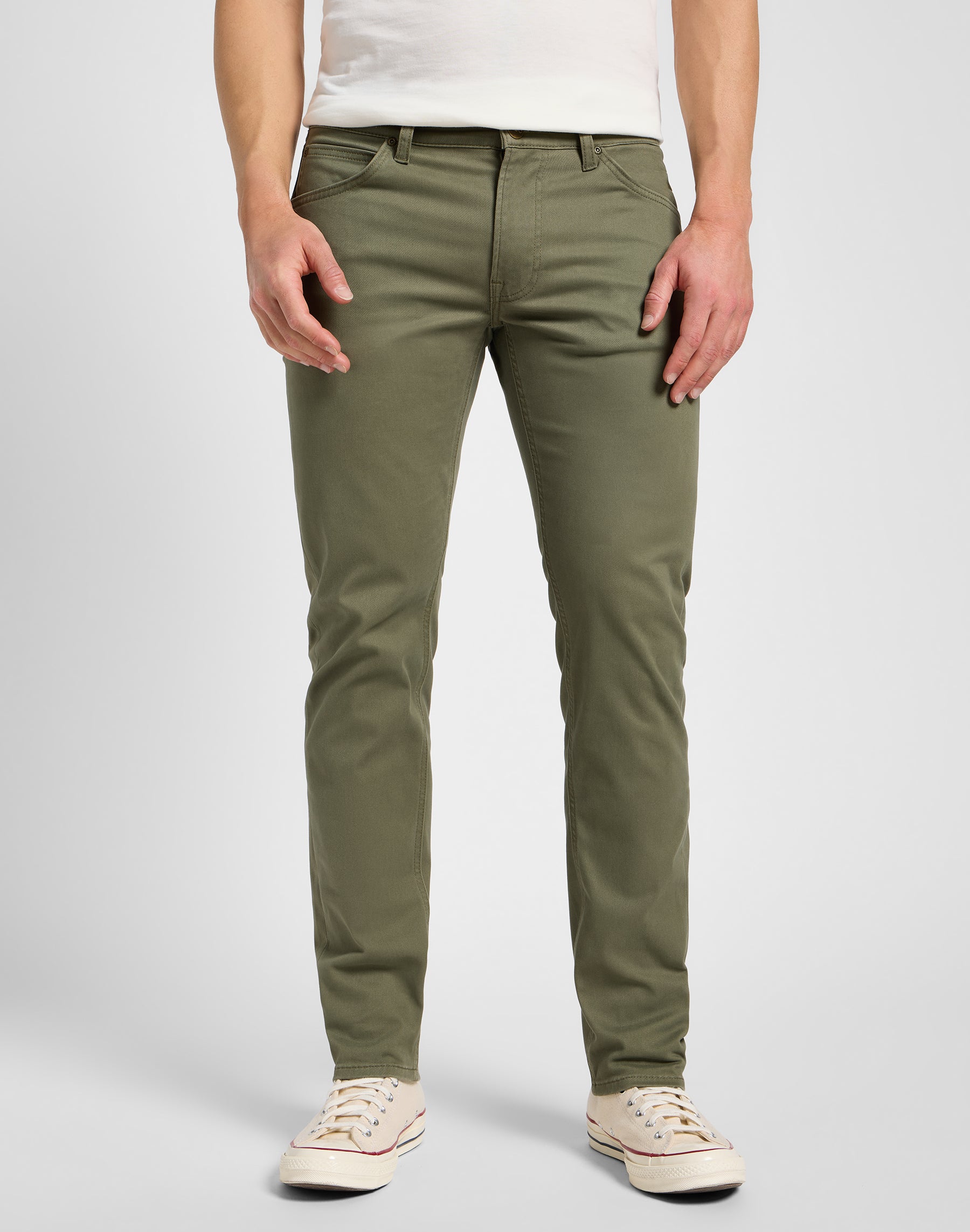 Daren Zip Fly in Mercantile Green Hosen Lee