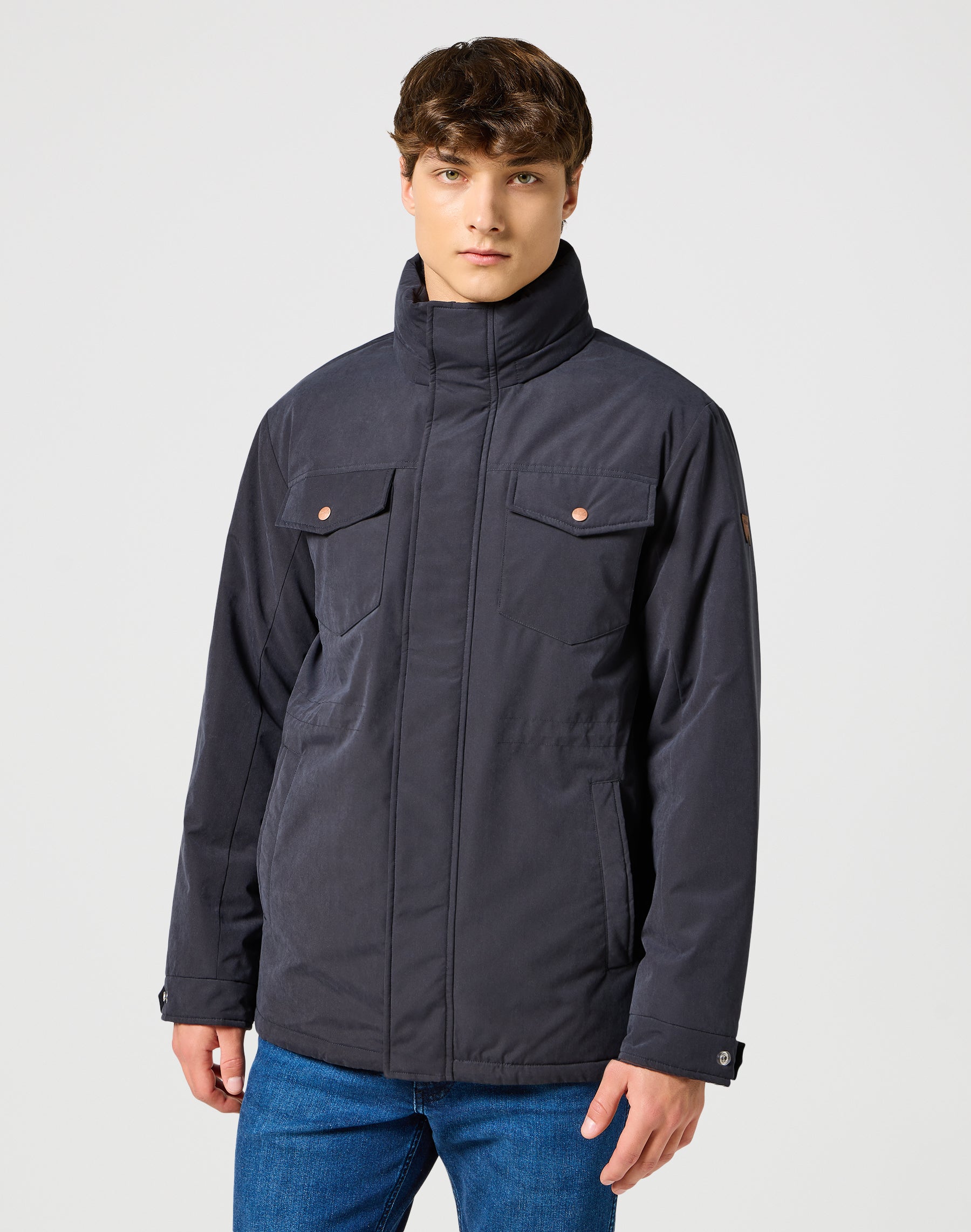 Winter Jacket in Black Jacken Wrangler