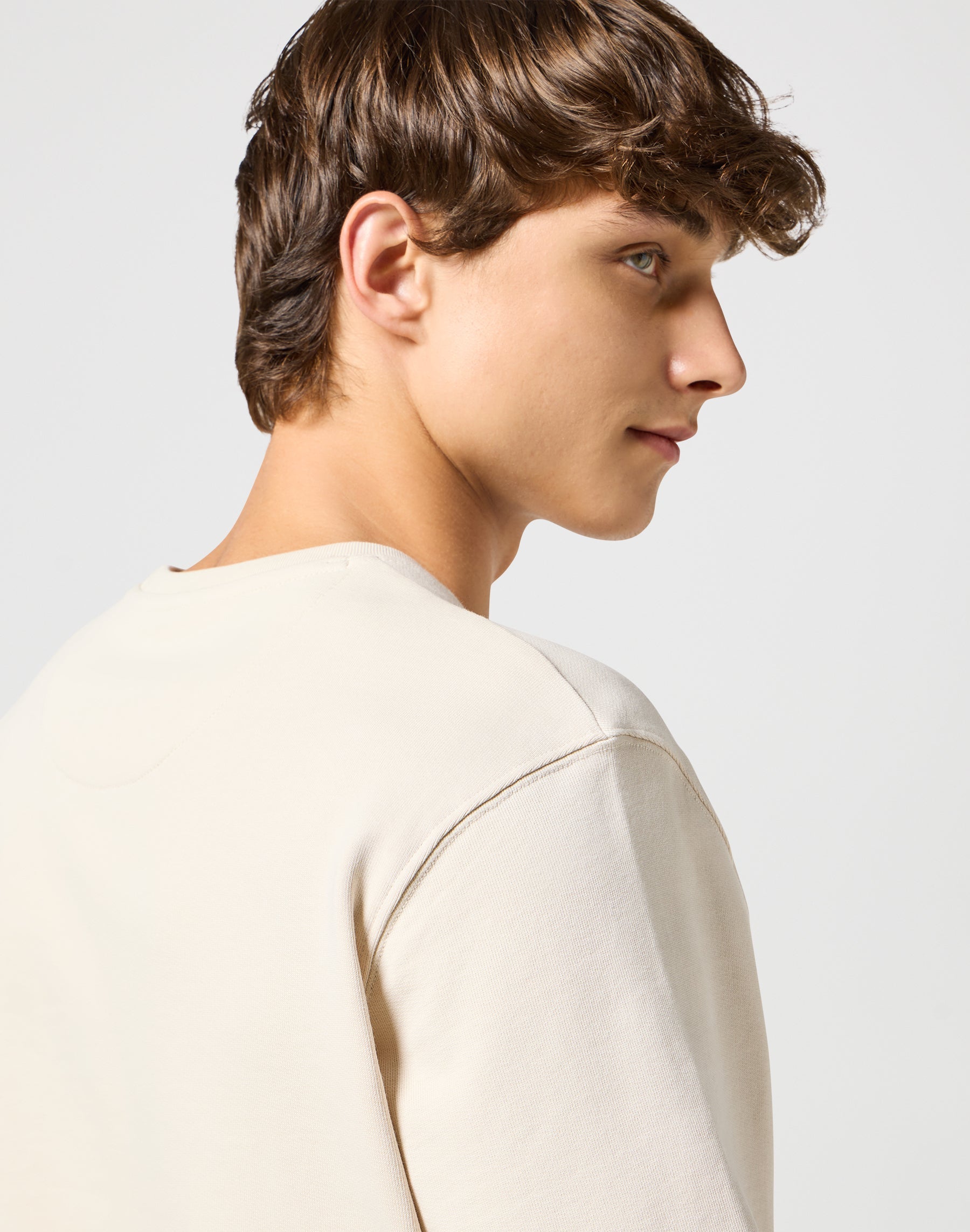 Crewneck Sweatshirt in Vintage White Sweatshirts Wrangler