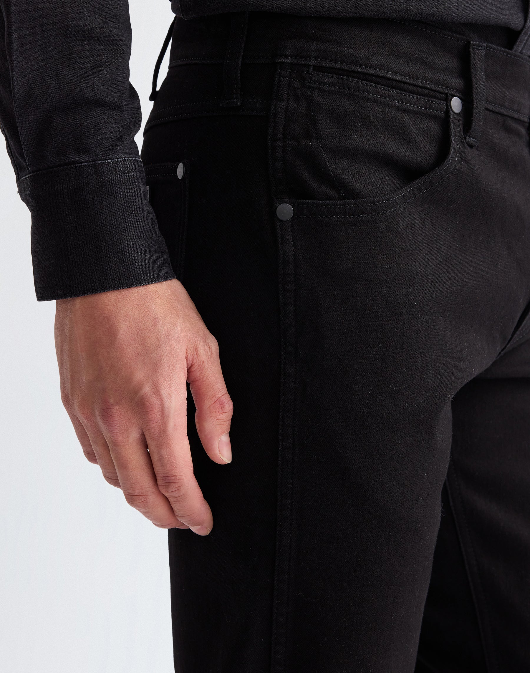 Greensboro in Deep Ink Jeans Wrangler