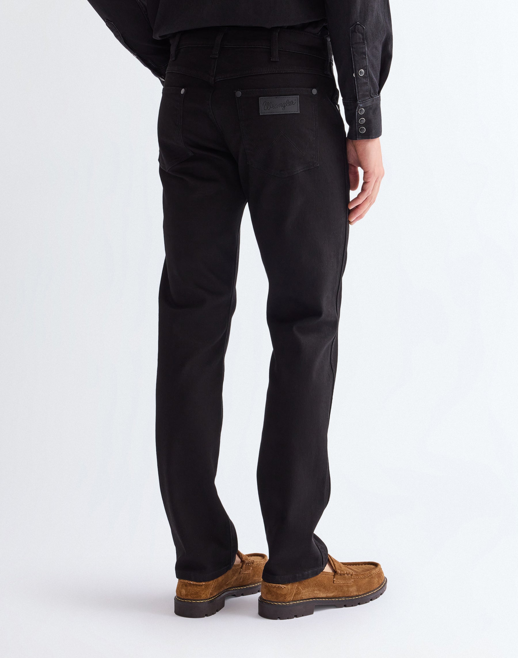 Greensboro in Deep Ink Jeans Wrangler