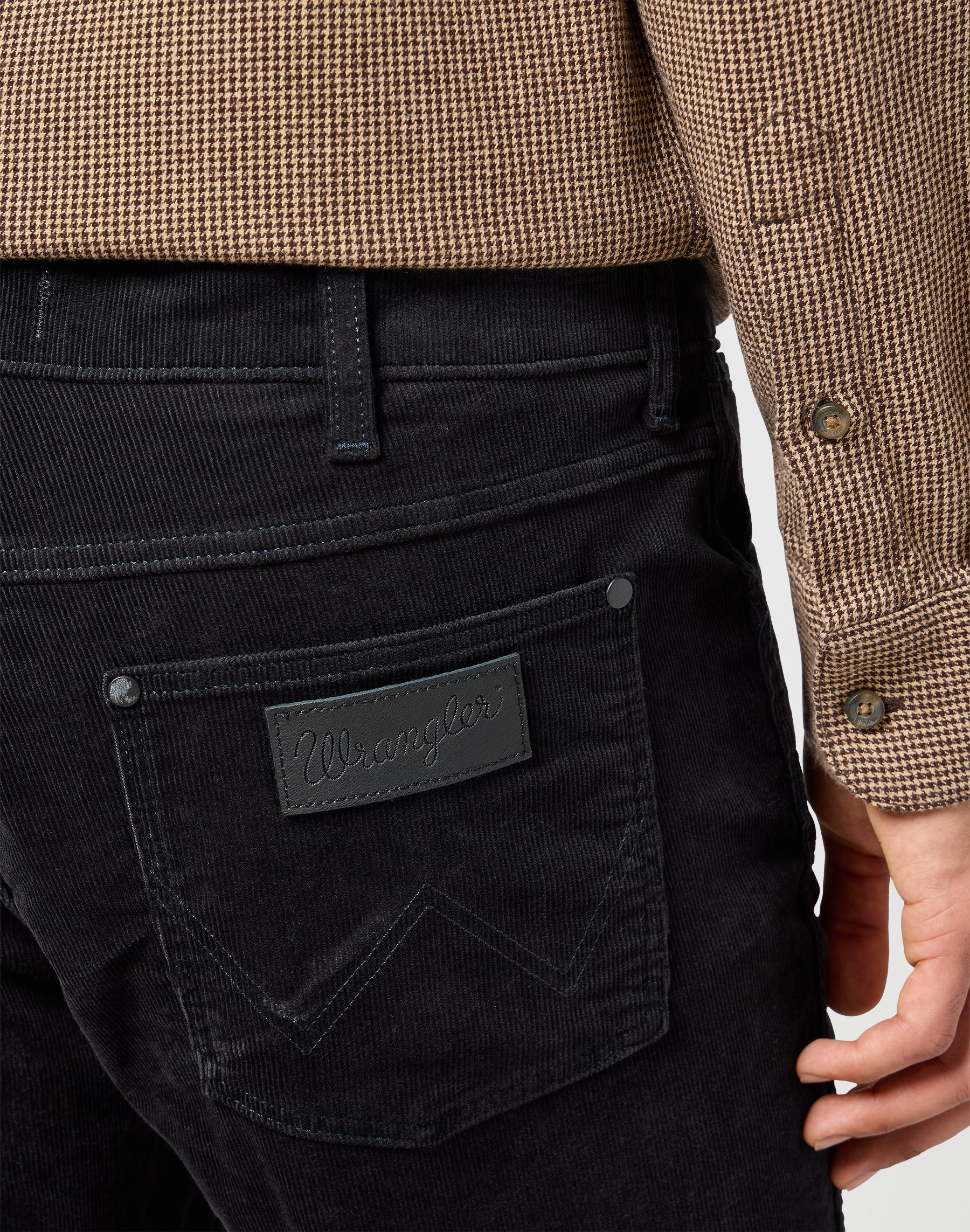 Greensboro in Black Hosen Wrangler