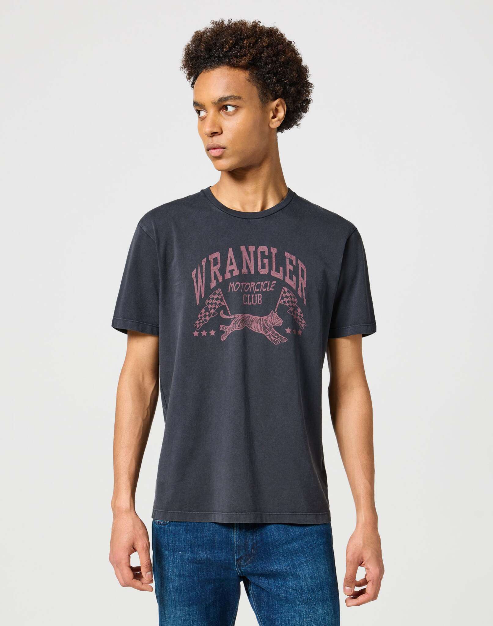 Graphic Tee in Faded Black T-Shirts Wrangler