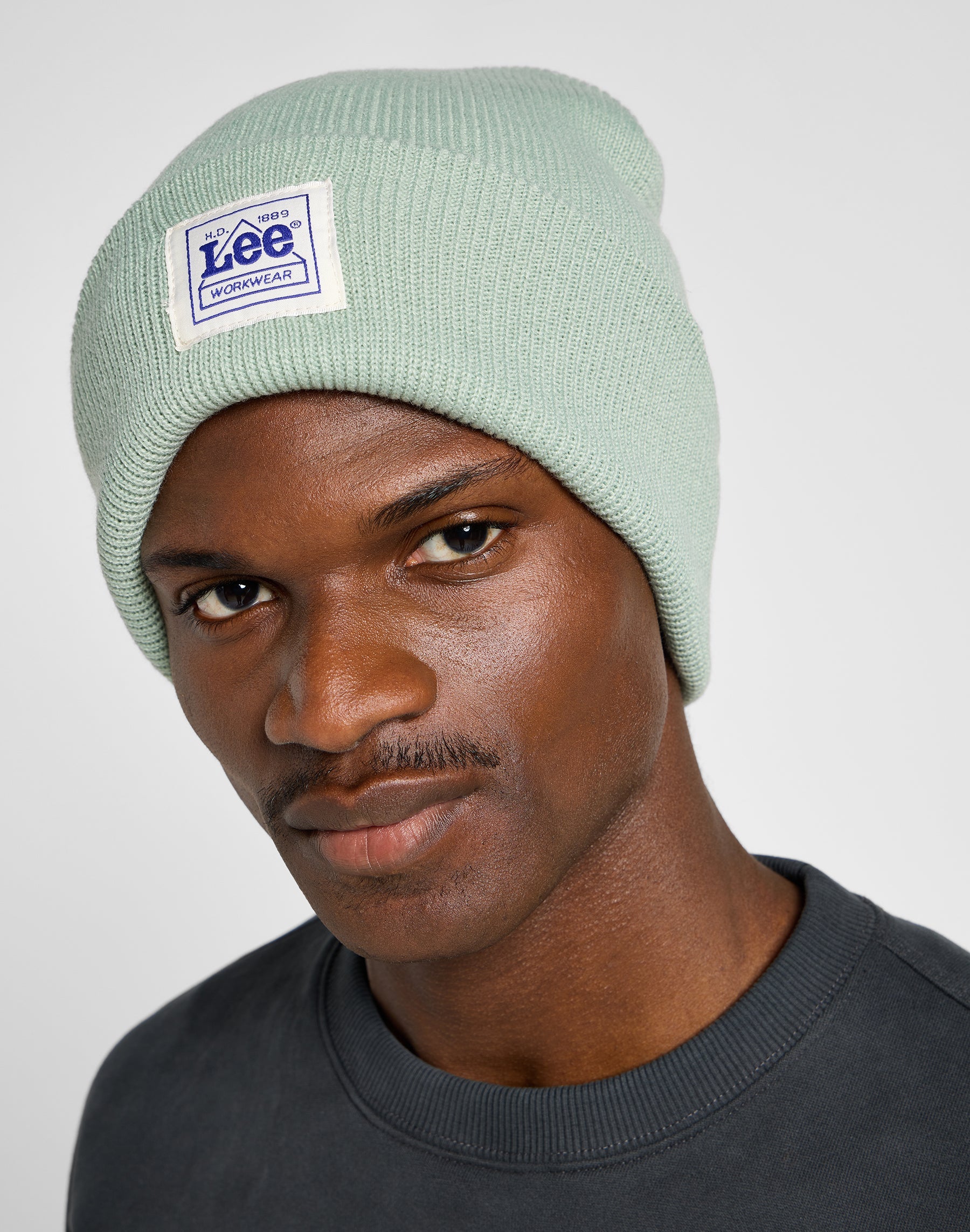 Workwear Beanie in Pond Mützen Lee