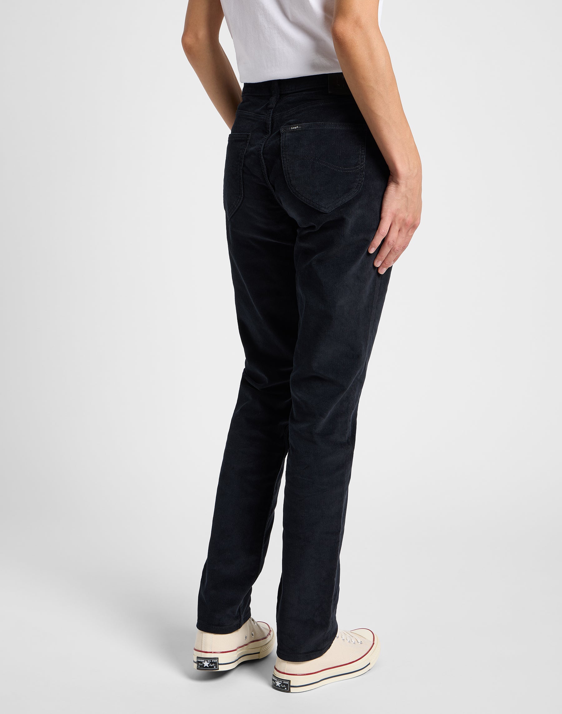 Marion Straight in Unionall Black Hosen Lee