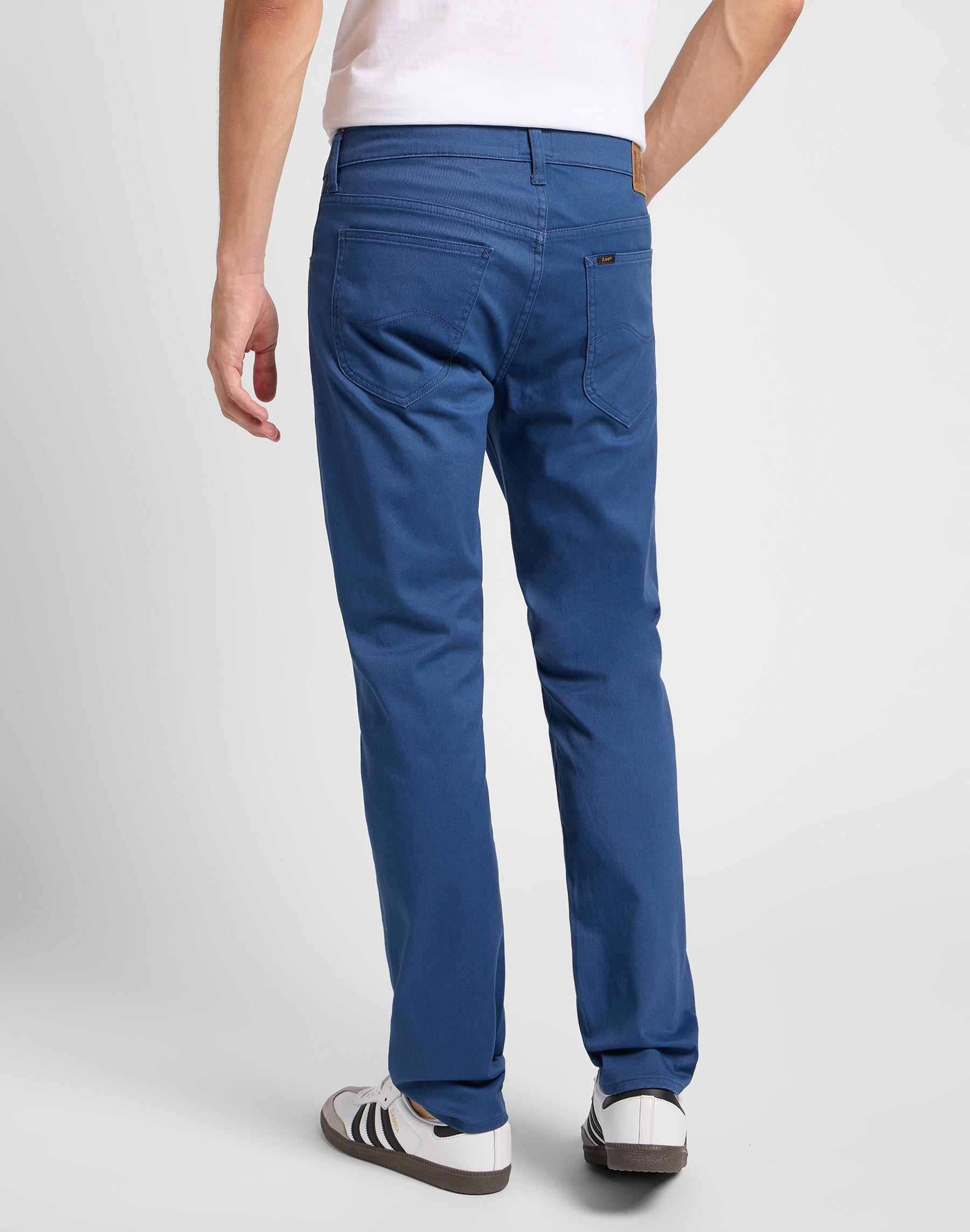 Daren Zip Fly in Navy Blue Hosen Lee