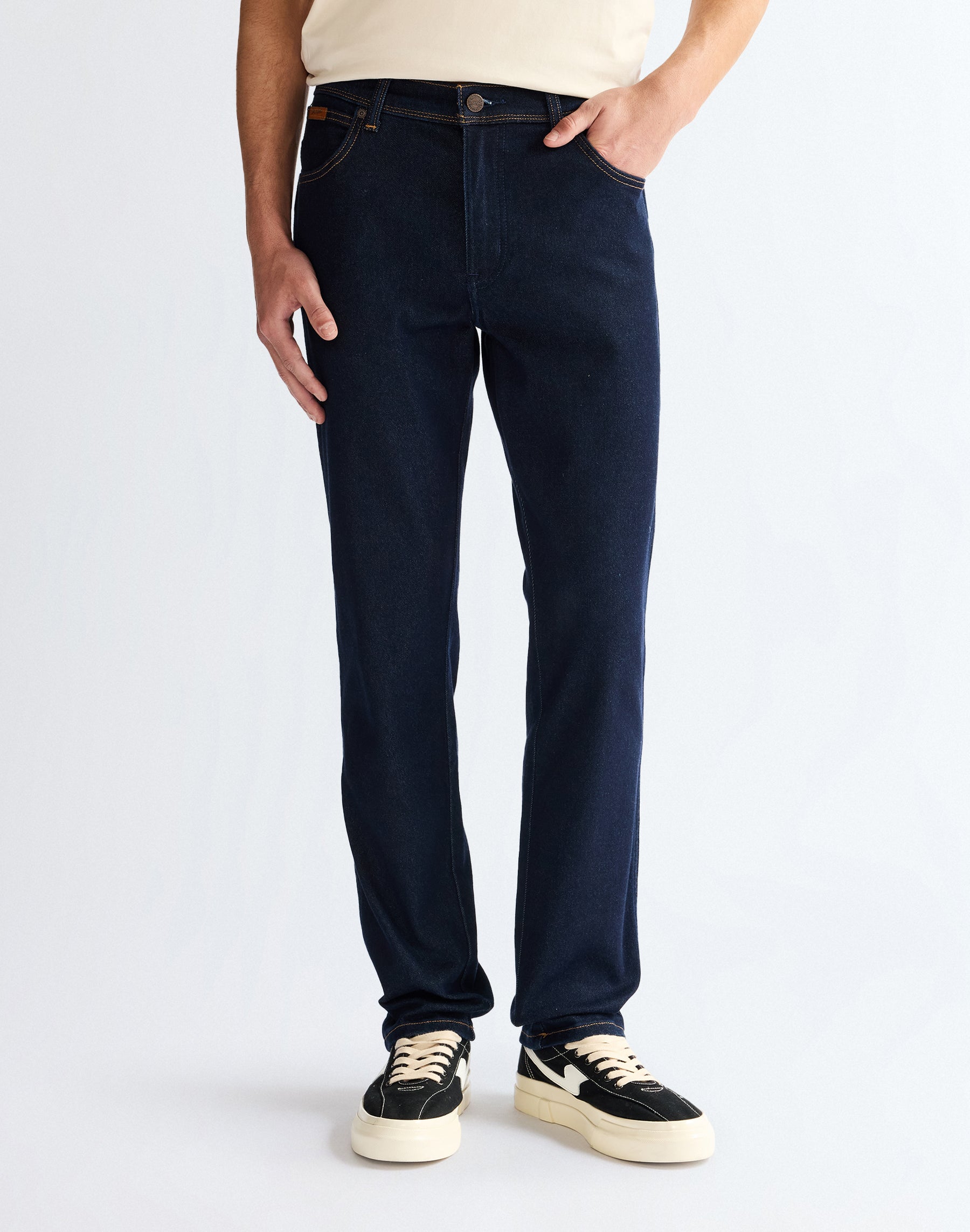 Texas Slim in Moonlight Rinse Jeans Wrangler