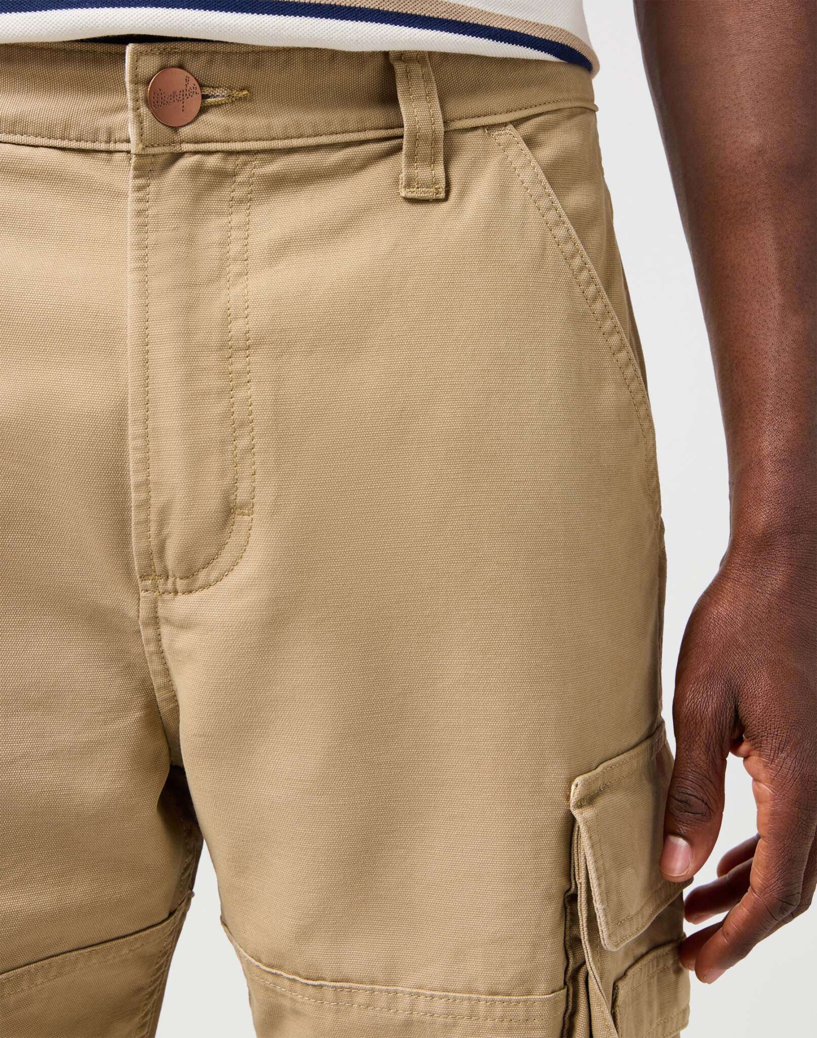 Cj Cargo Shorts in Kelp Shorts Wrangler