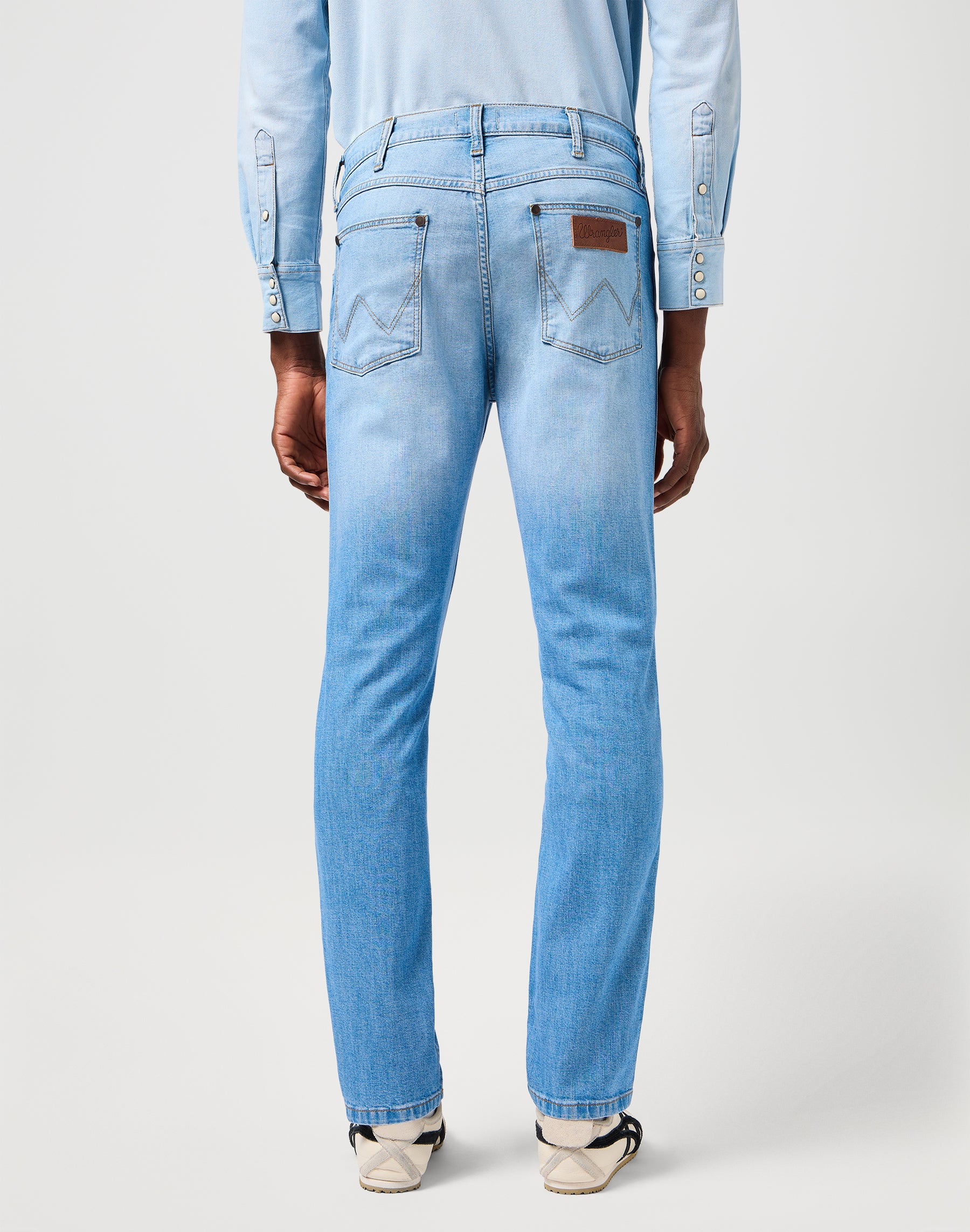 Larston in Slate Shade Jeans Wrangler
