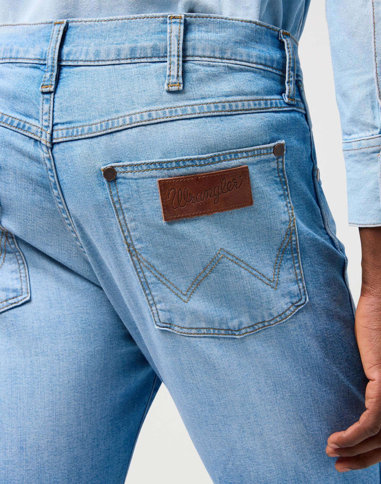 Larston in Slate Shade Jeans Wrangler