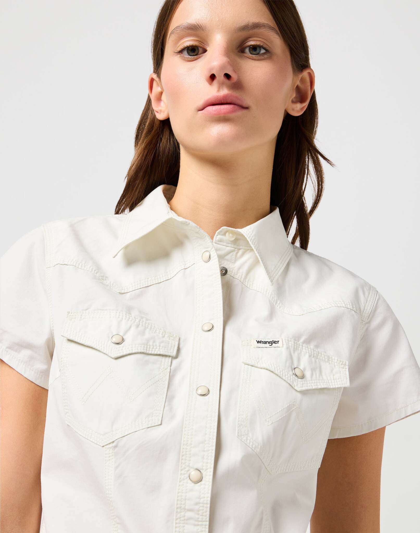 Shrunken Shirt in Vintage White Hemden Wrangler