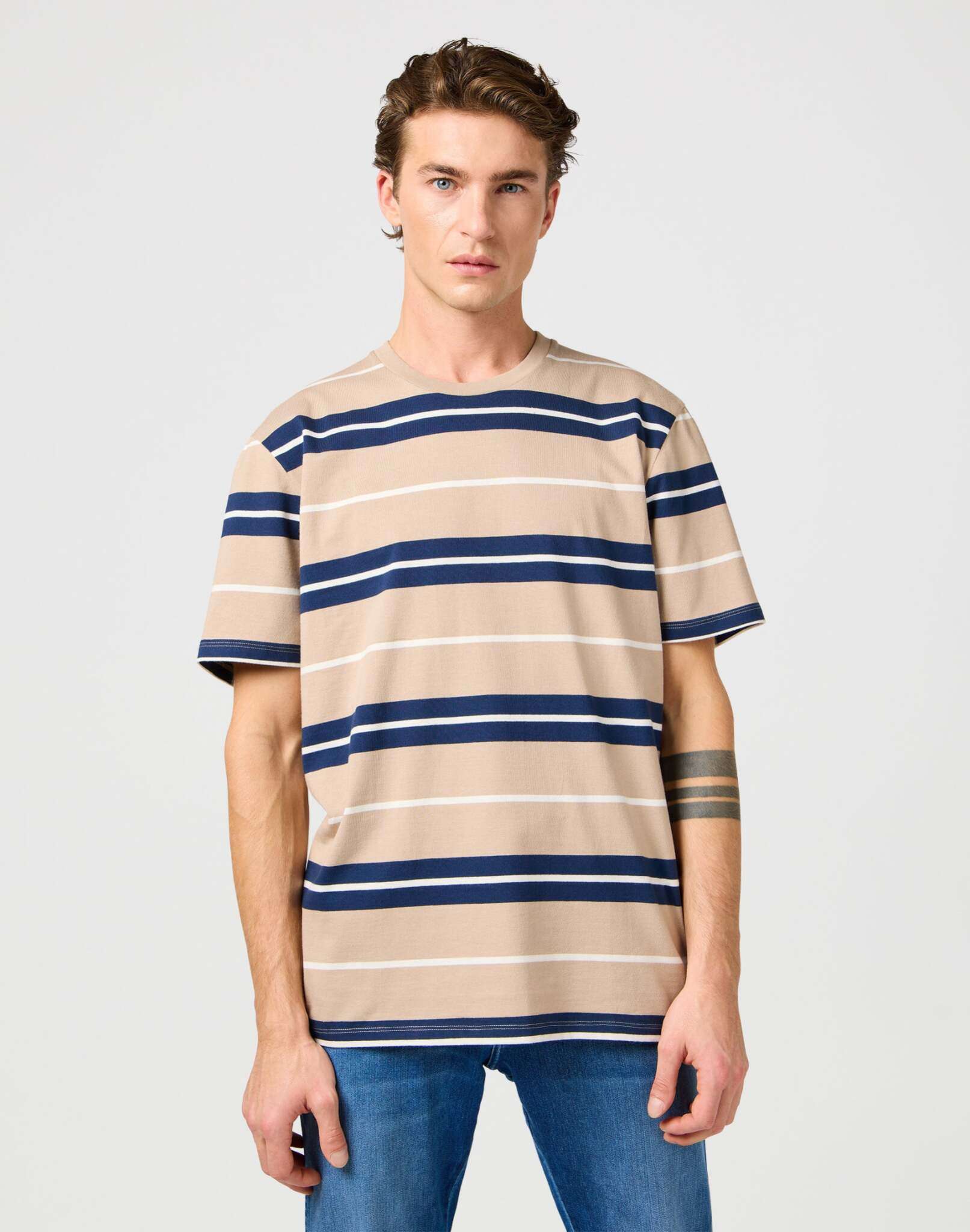 Stripe Tee in Timberwolf T-Shirts Wrangler