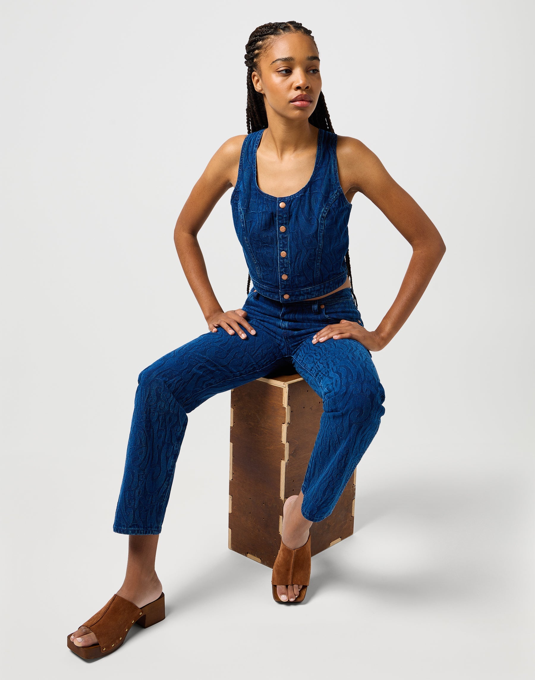 The Shirt in Groovy Jaquard Tops Wrangler