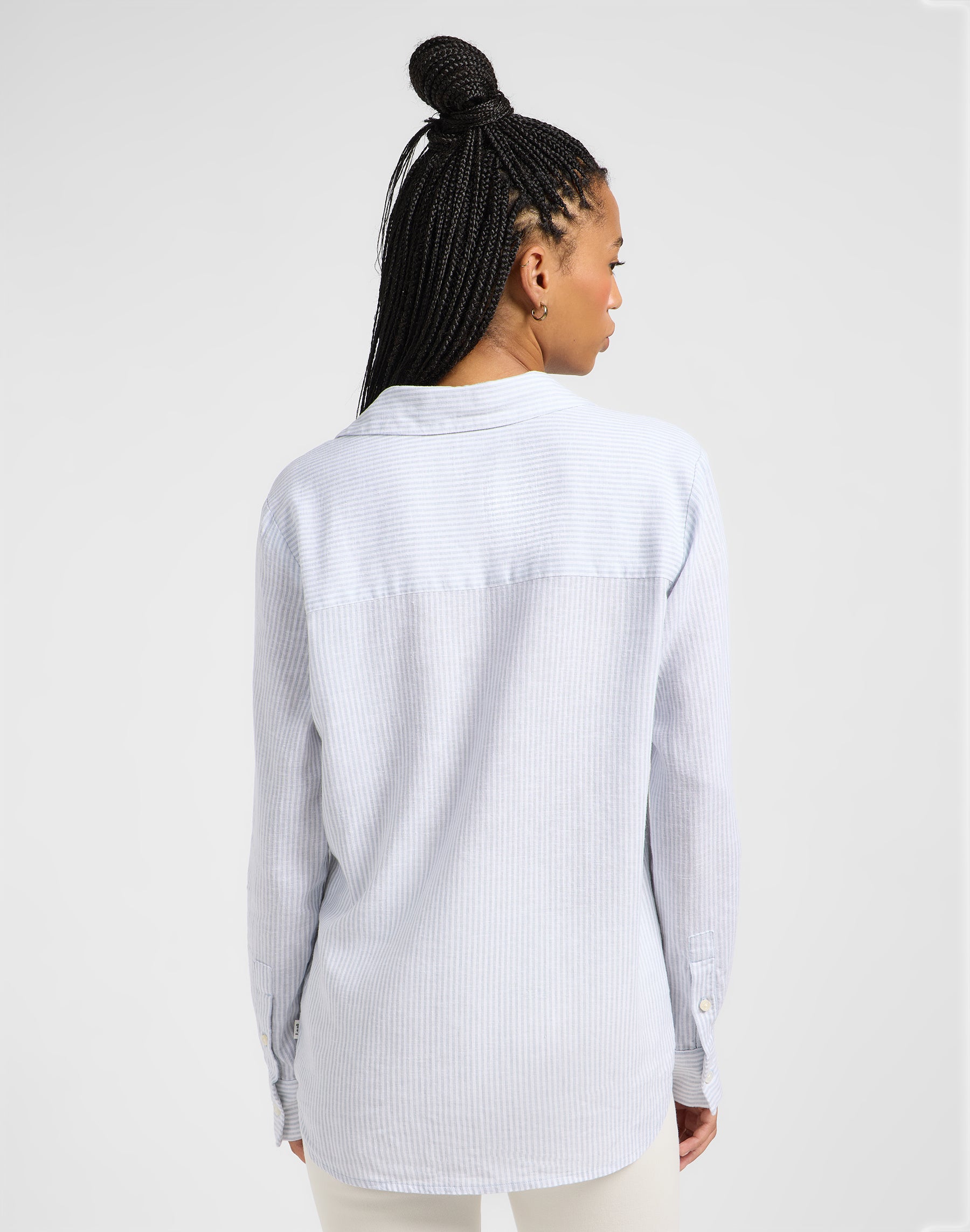 Pocketless Shirt in Concrete Pinstripe Hemden Lee