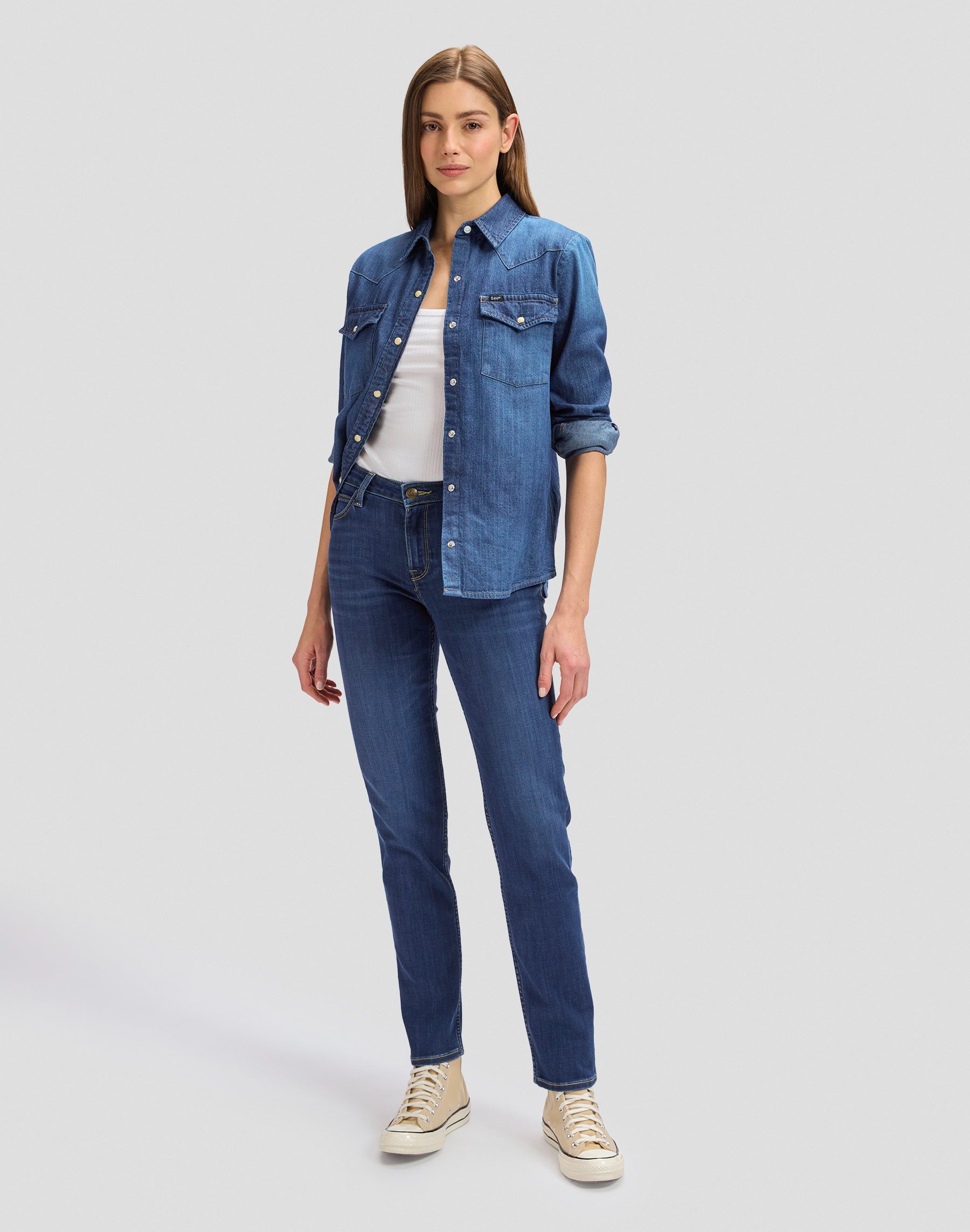 Elly in Ivy Wash Jeans Lee