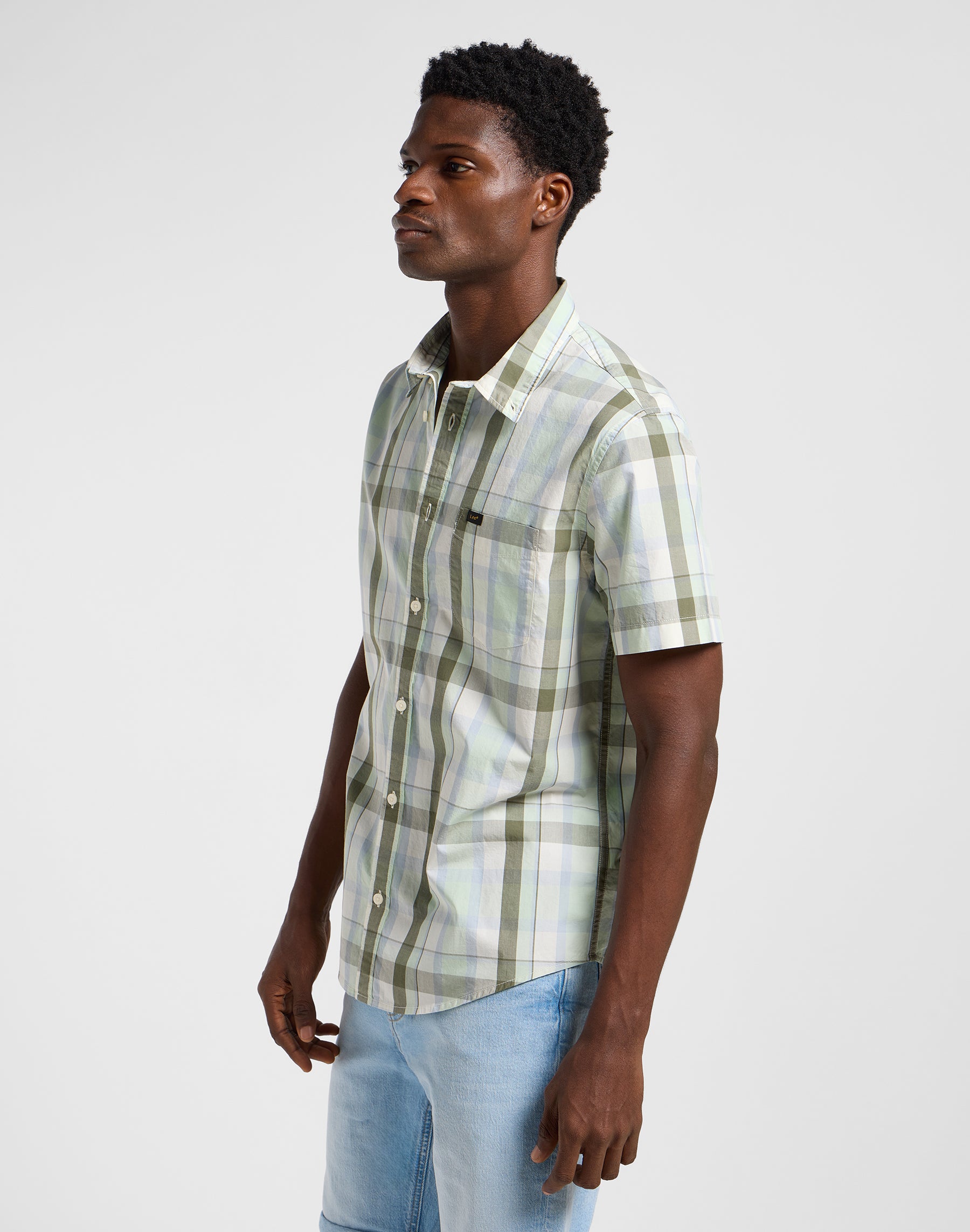 Lee Button Down Ss in Concrete Sage Hemden Lee