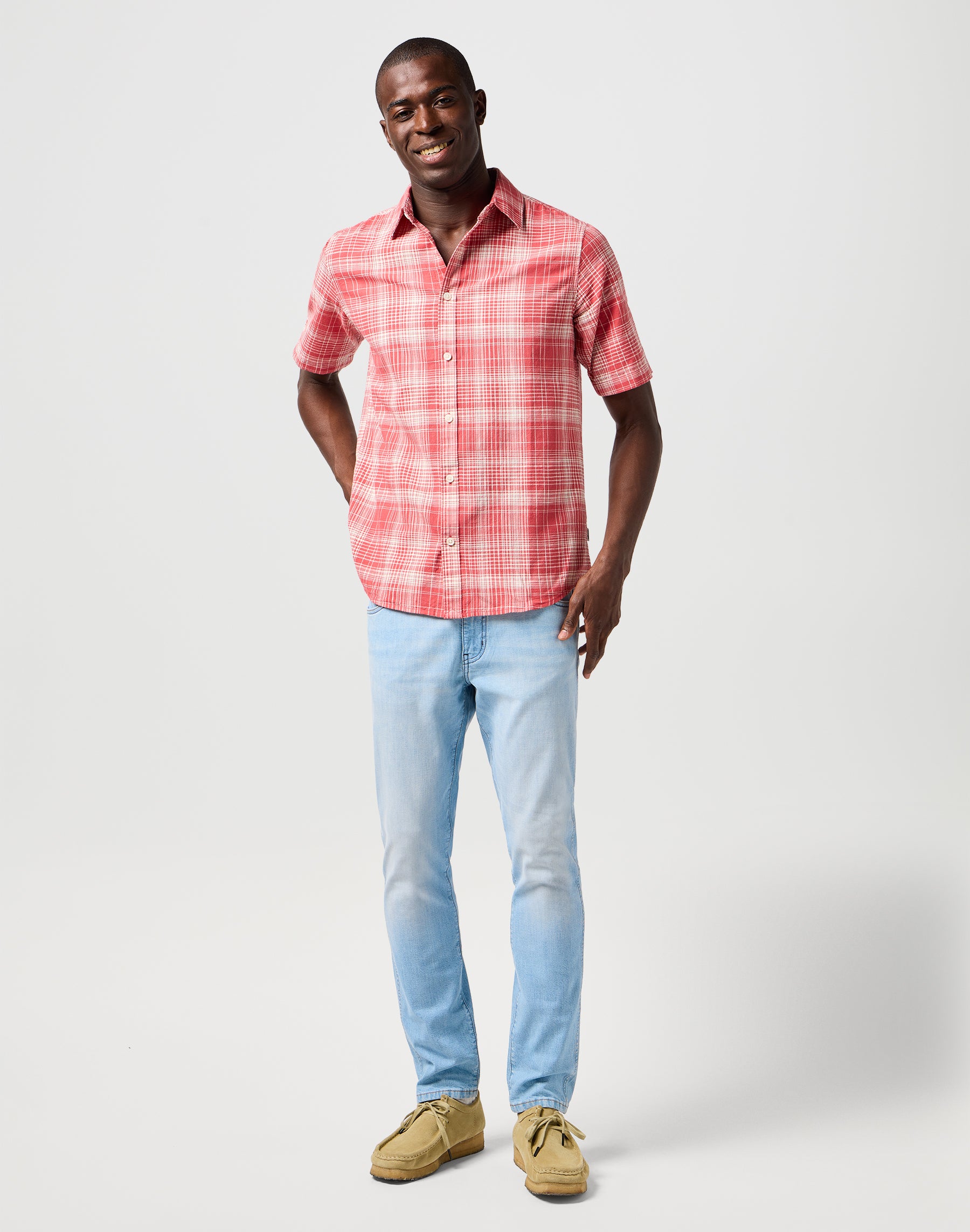 Ss Shirt in Red Hemden Wrangler