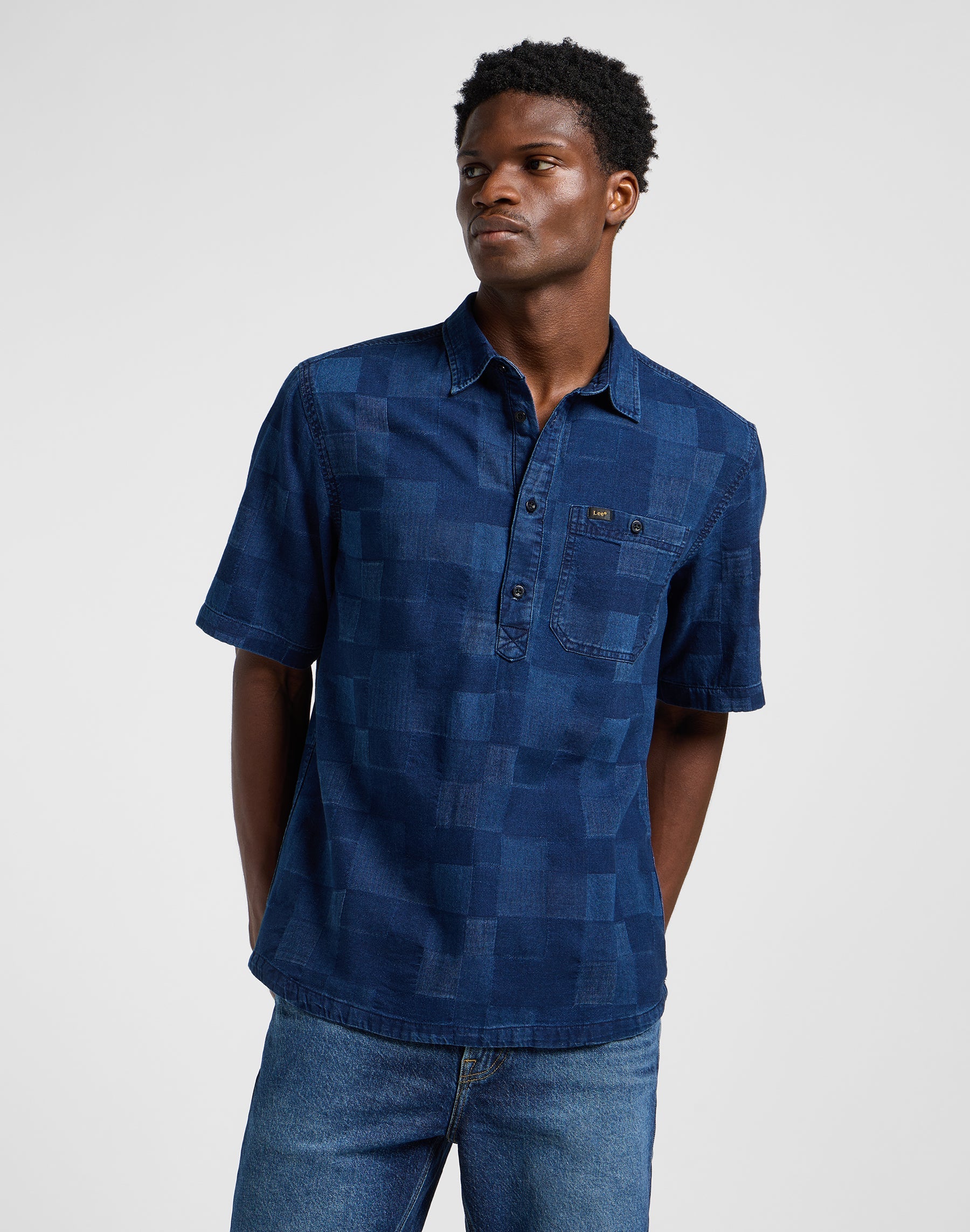 Popover Shirt Ss in Indigo Patchwork Dobby Hemden Lee