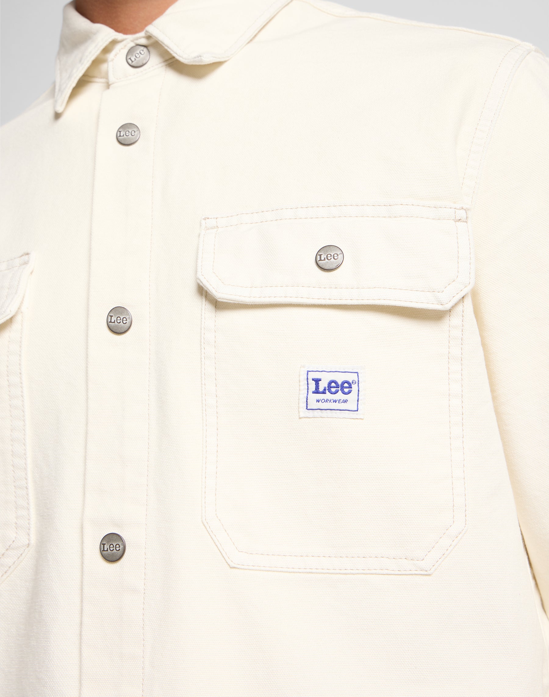 Workwear Overshirt in Ecru Hemden Lee