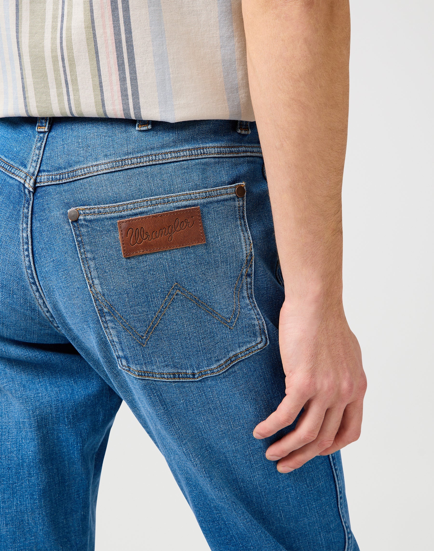 River in Bedazzled Blue Jeans Wrangler