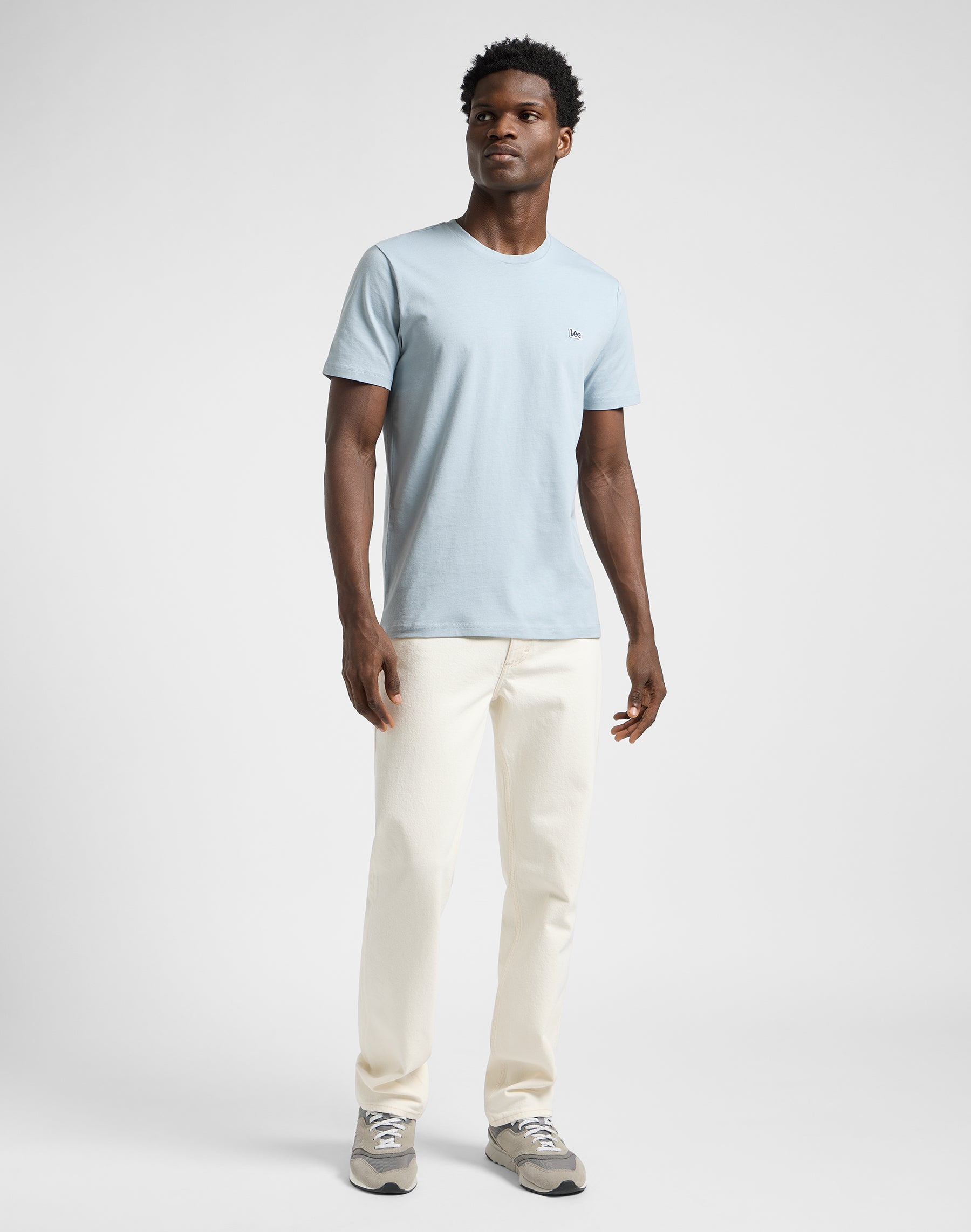 Ss Patch Logo Tee in Concrete Gray T-Shirts Lee