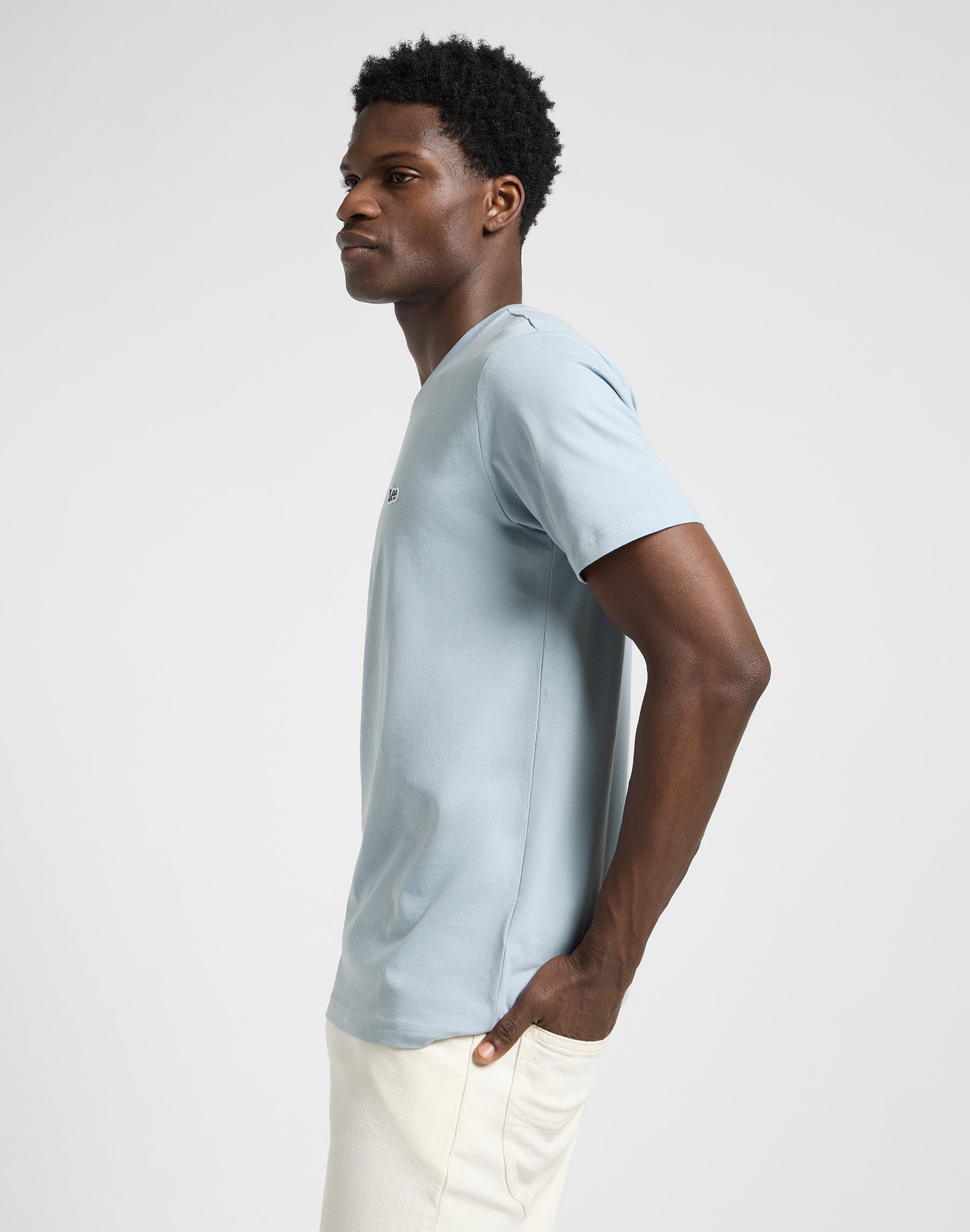 Ss Patch Logo Tee in Concrete Gray T-Shirts Lee