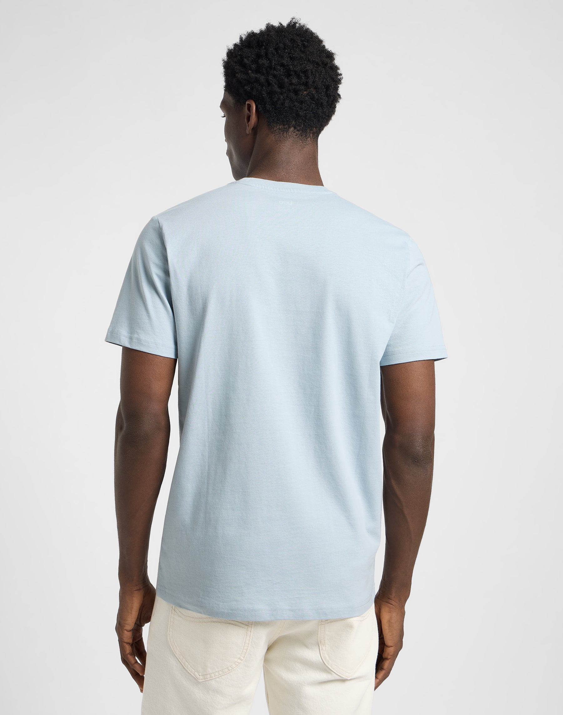 Ss Patch Logo Tee in Concrete Gray T-Shirts Lee