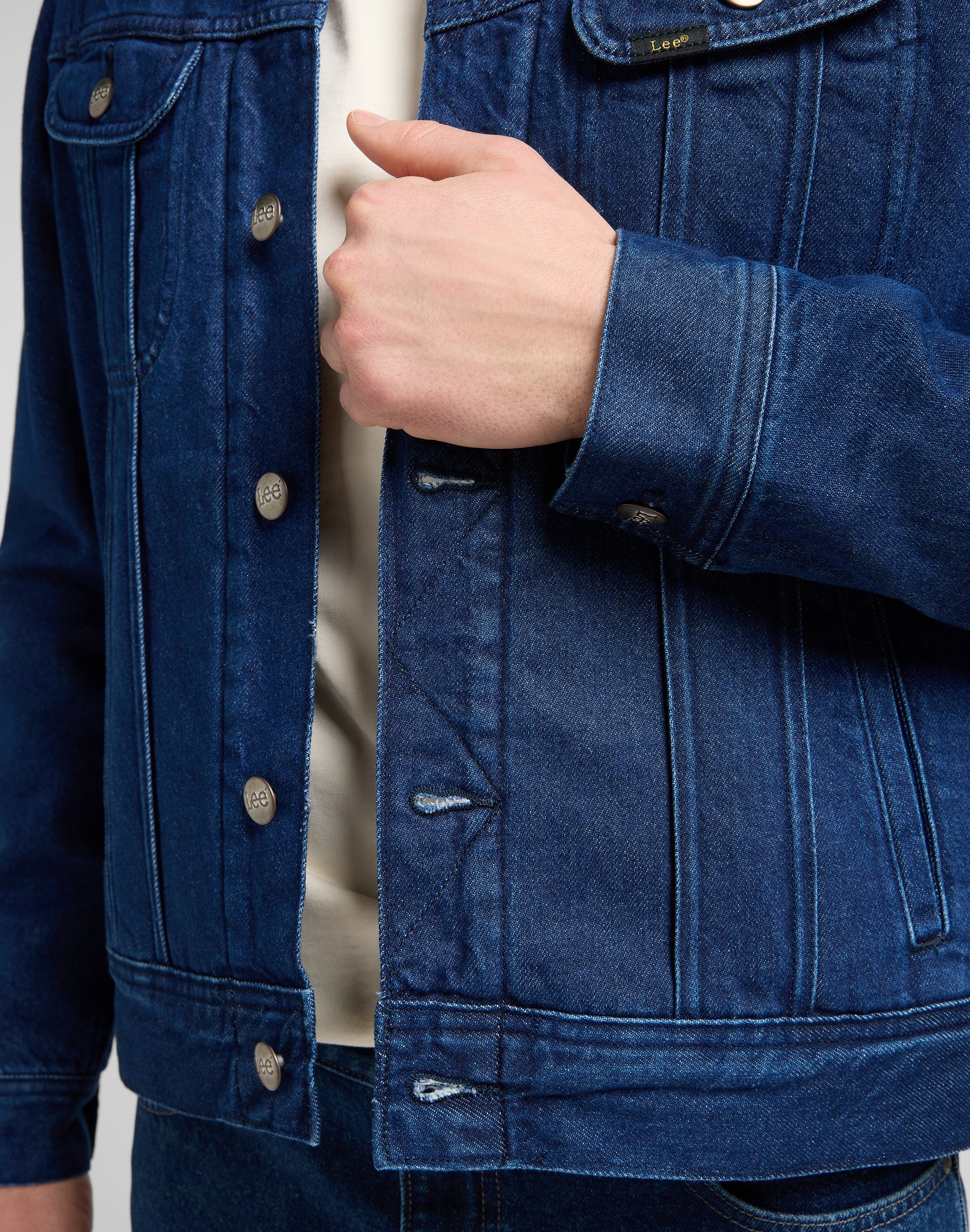 Sherpa Jacket in Save It Jacken Lee