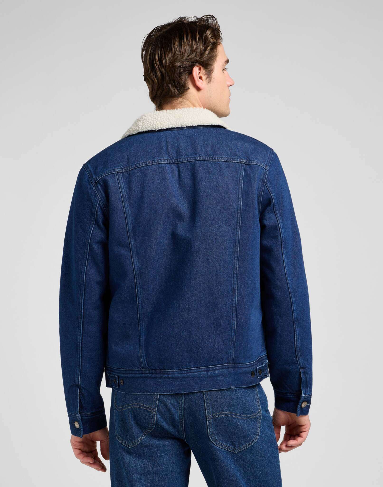 Sherpa Jacket in Save It Jacken Lee