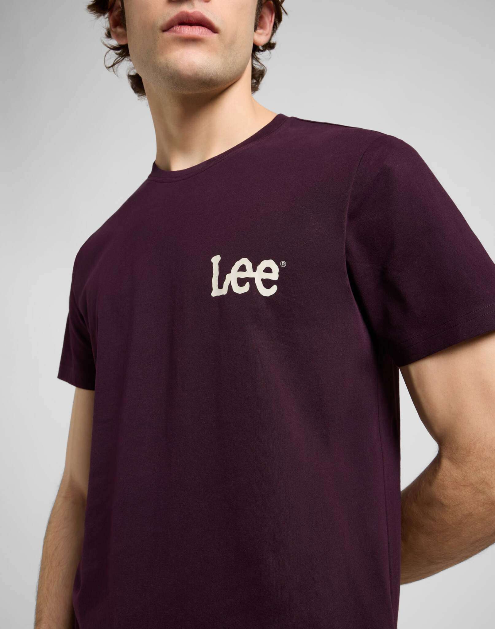 Medium Wobbly Lee Tee in Deep Wine T-Shirts Lee