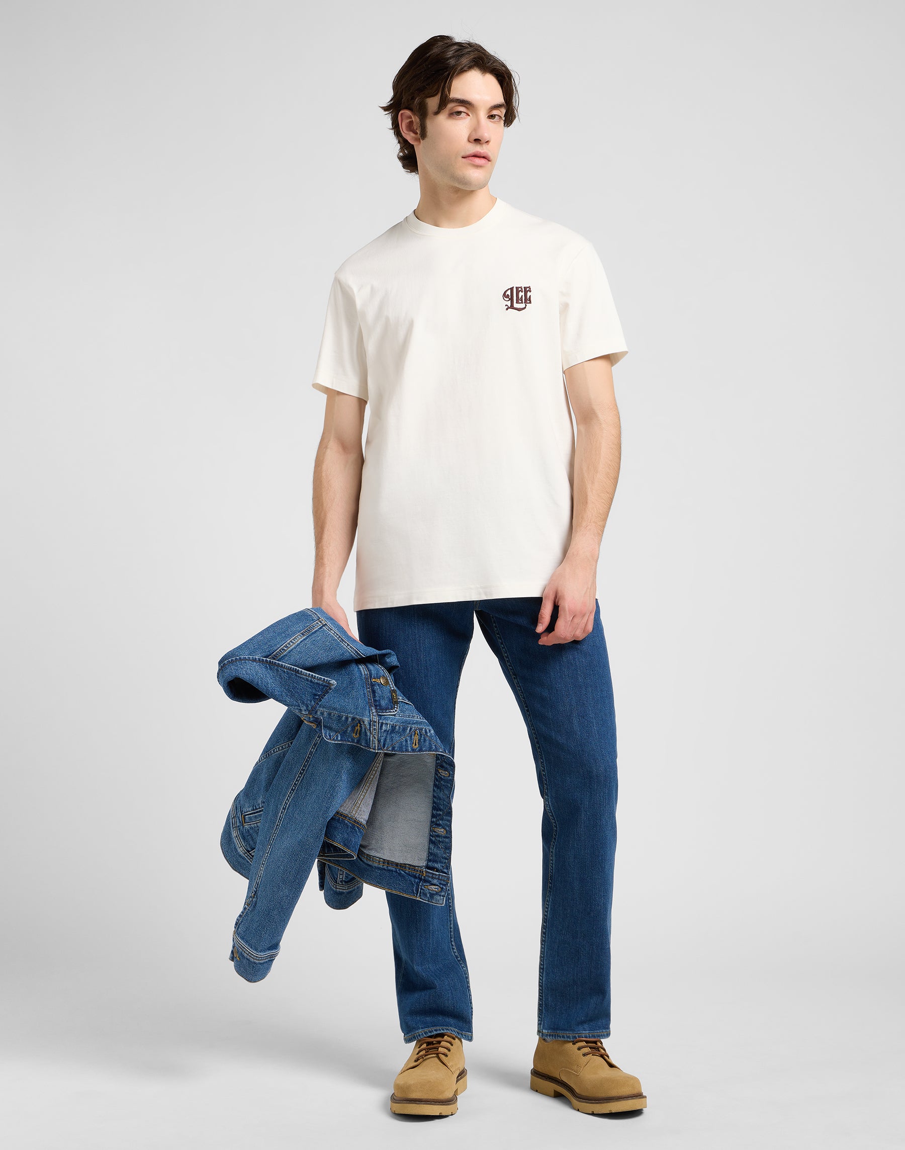 Relaxed Graphic Tee in Ecru T-Shirts Lee