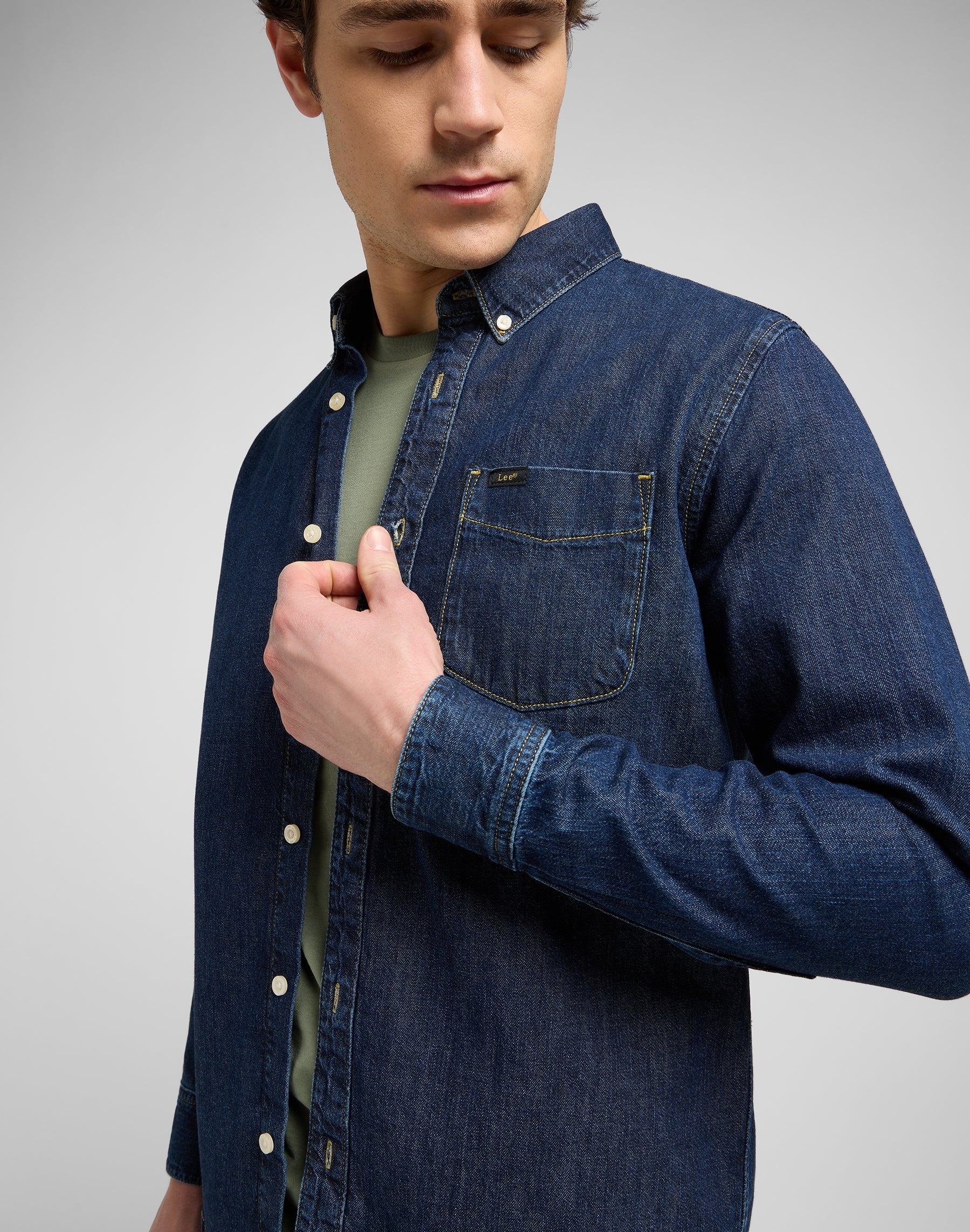 Lee Button Down in Mid Stone 2 Hemden Lee