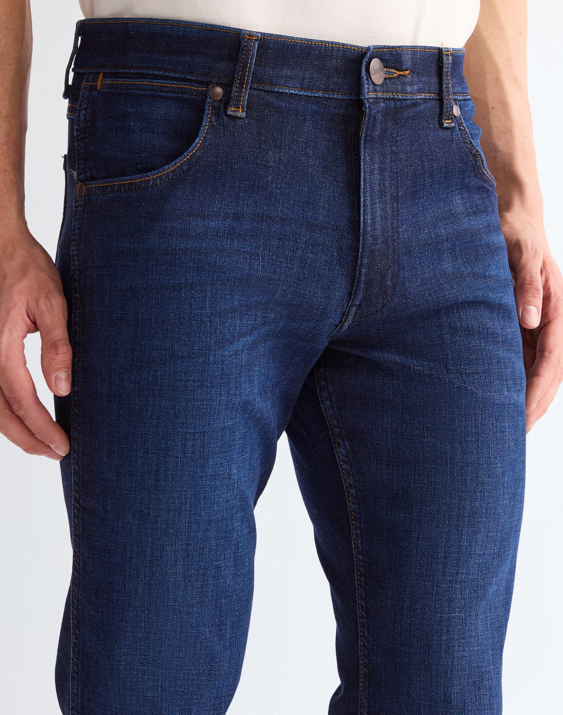 Greensboro in Rustic Navy Jeans Wrangler