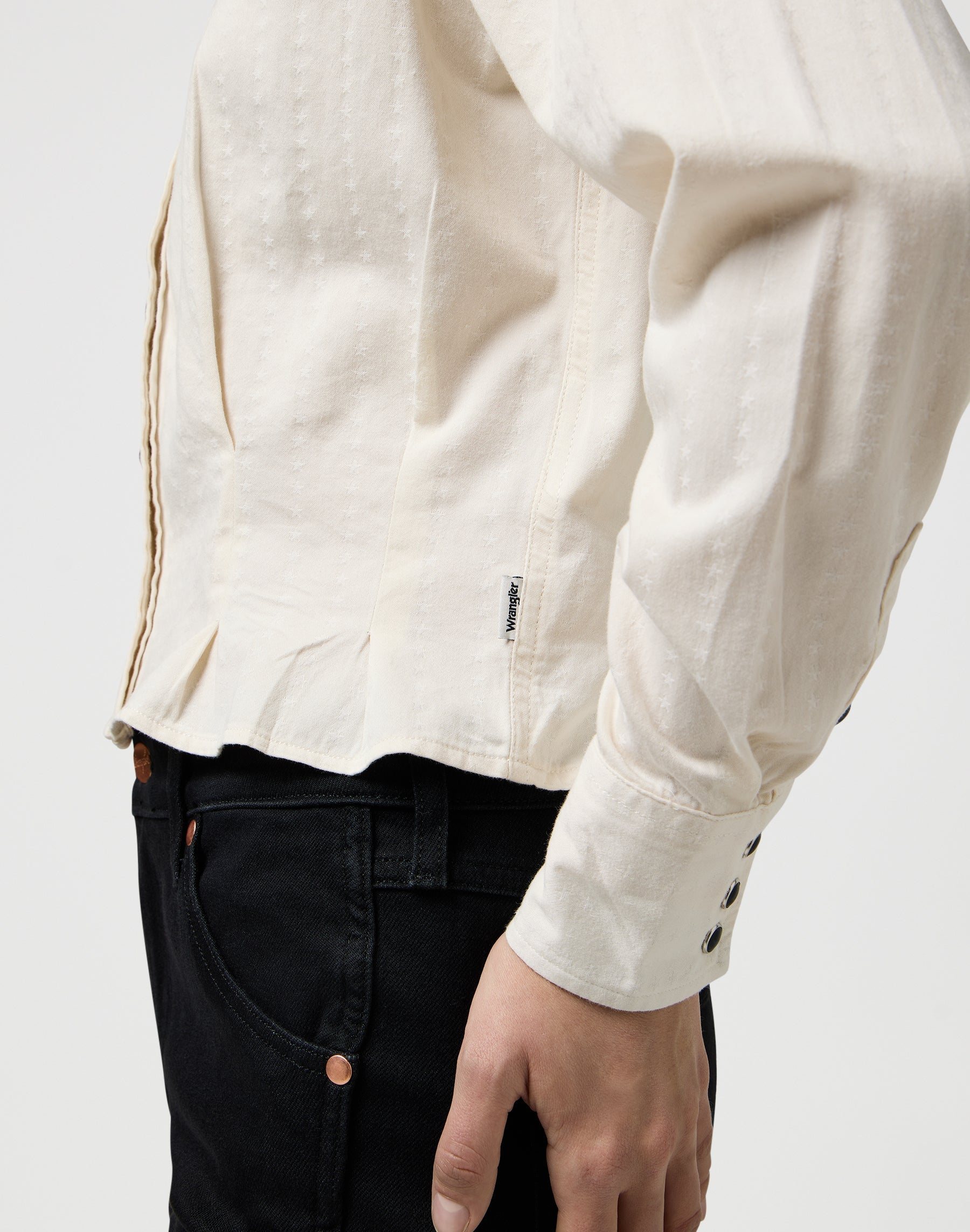 Femme Peplum Shirt in Pinstar White Hemden Wrangler