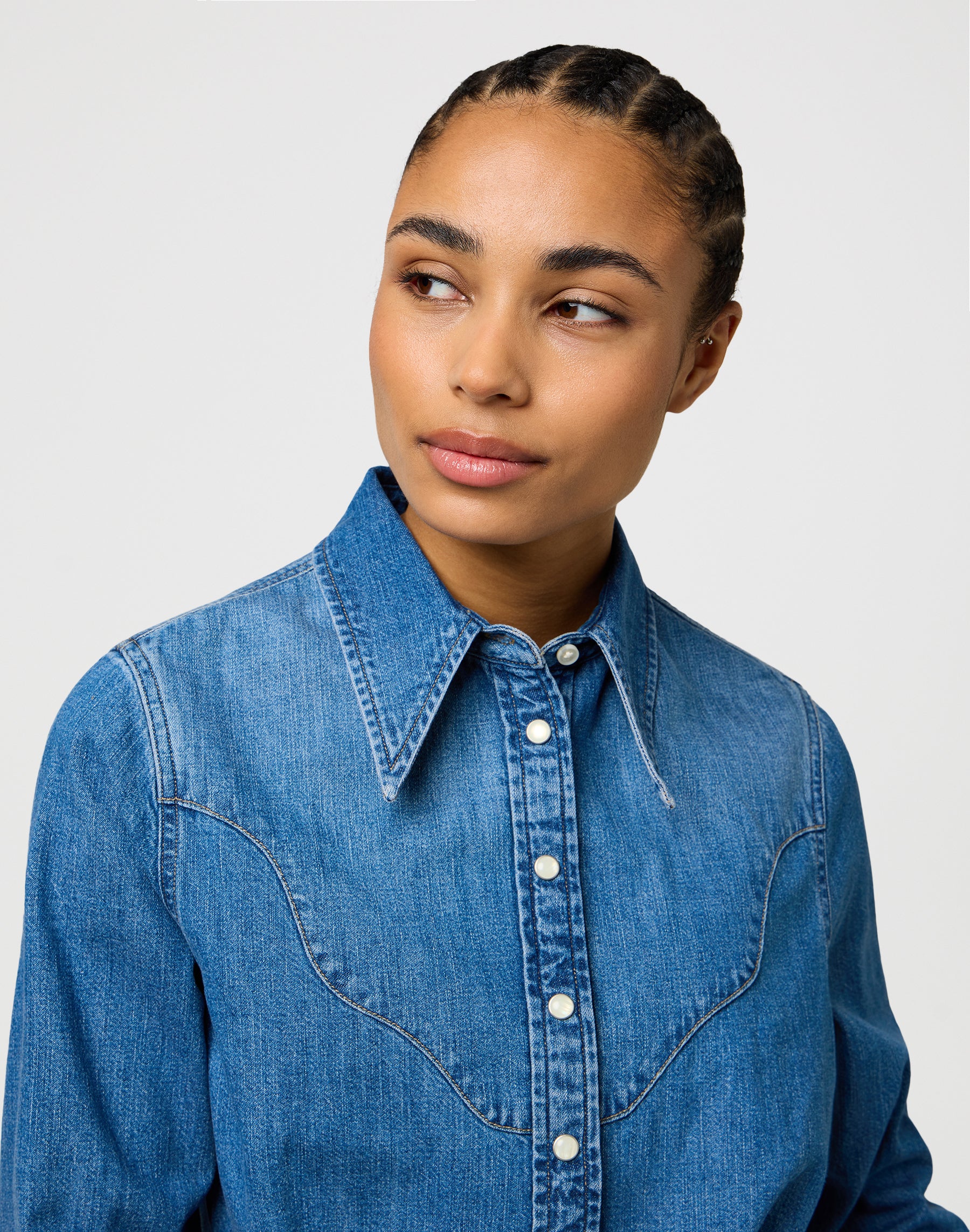 Femme Peplum Shirt in Light Hand Hemden Wrangler