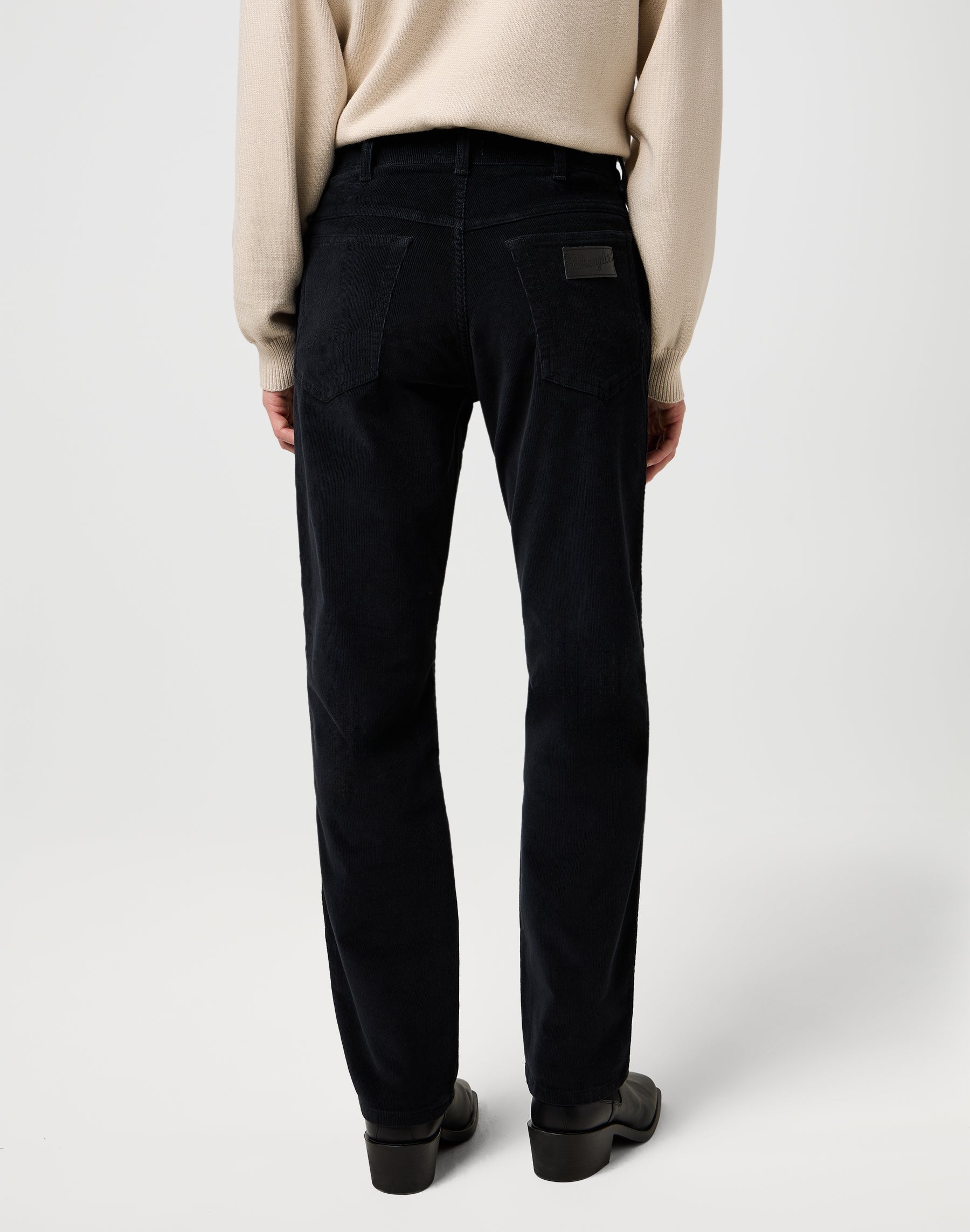 Texas in Black Hosen Wrangler