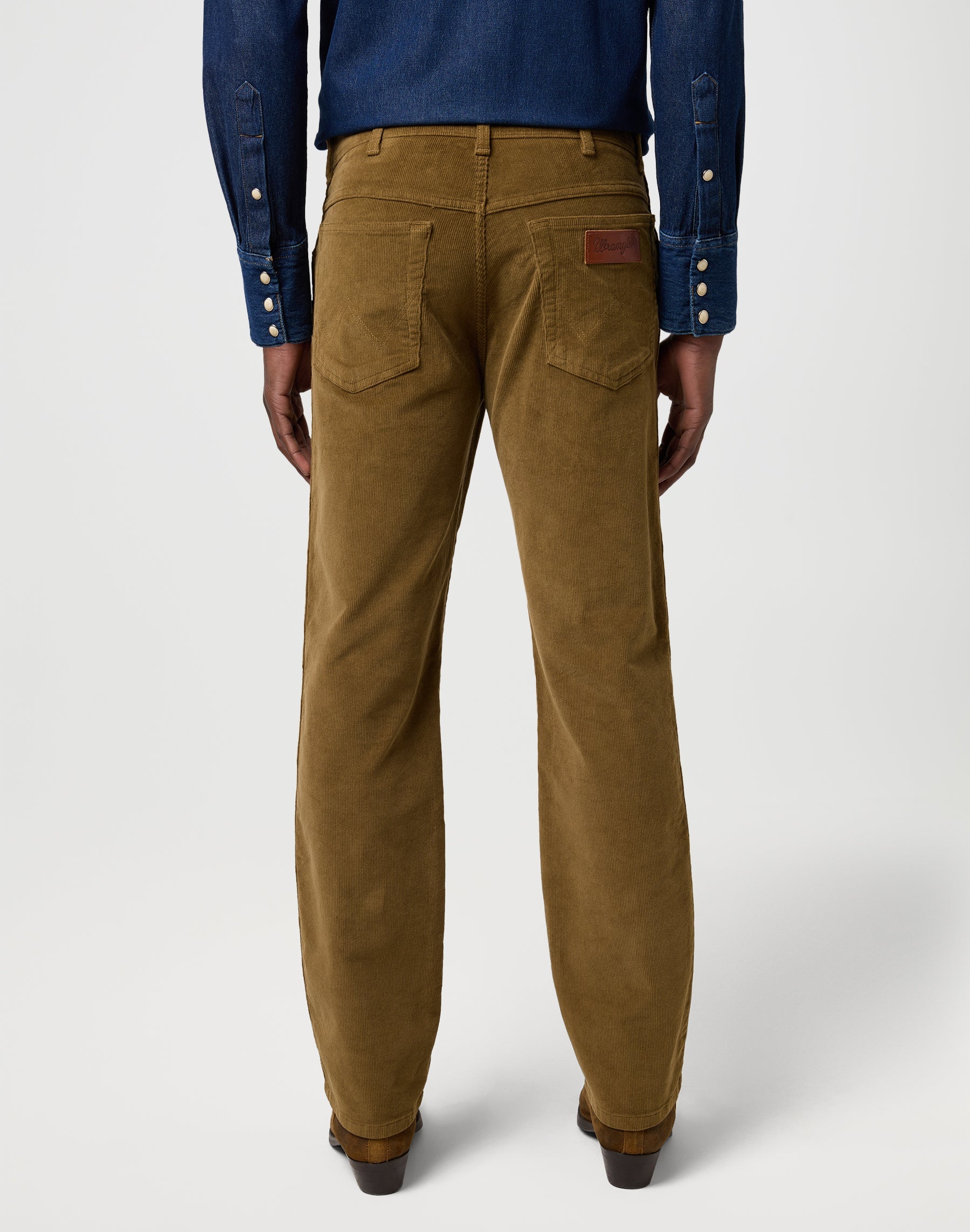 Texas in Kangaroo Hosen Wrangler