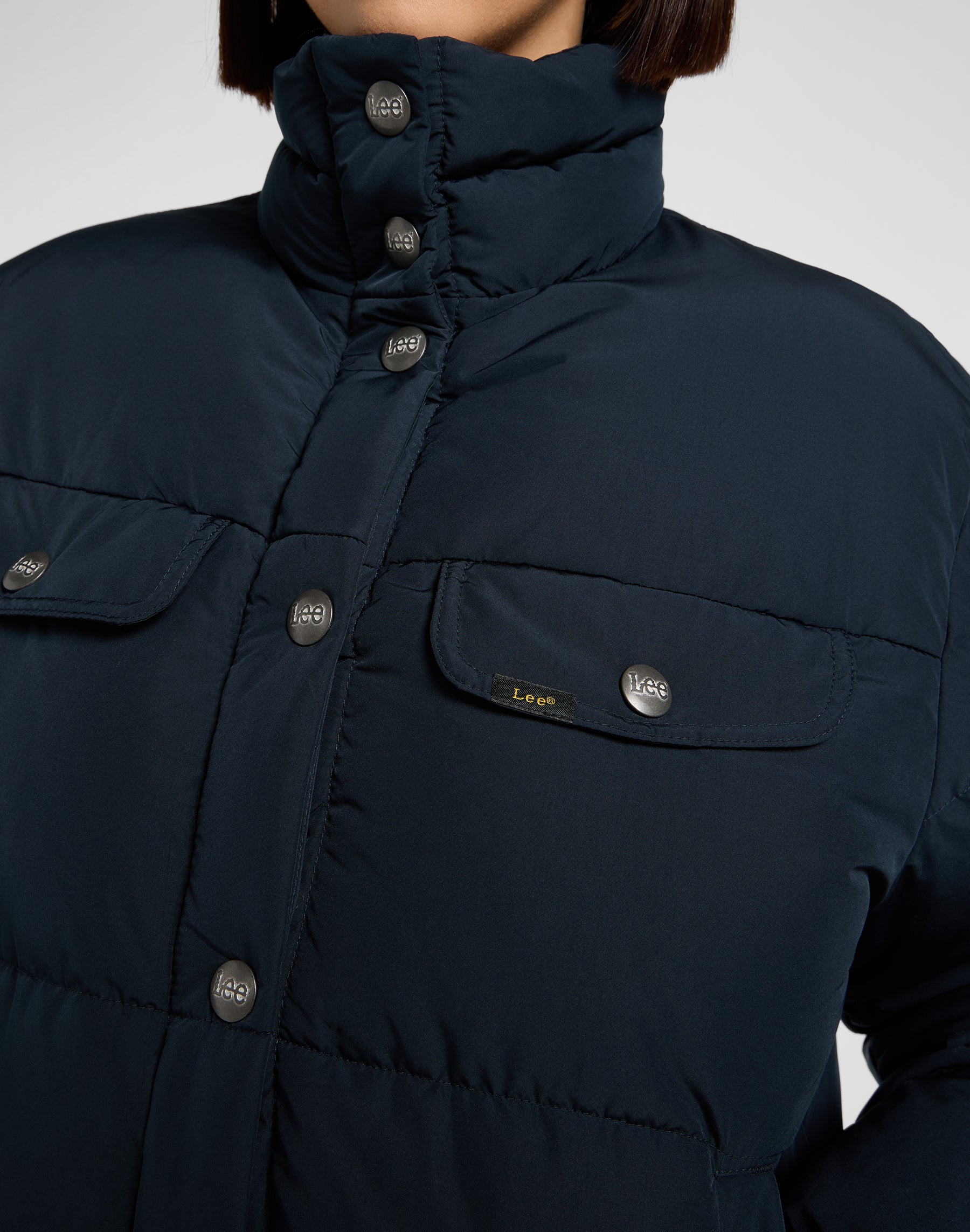 Rider Puffer Jacket in Black Jacken Lee