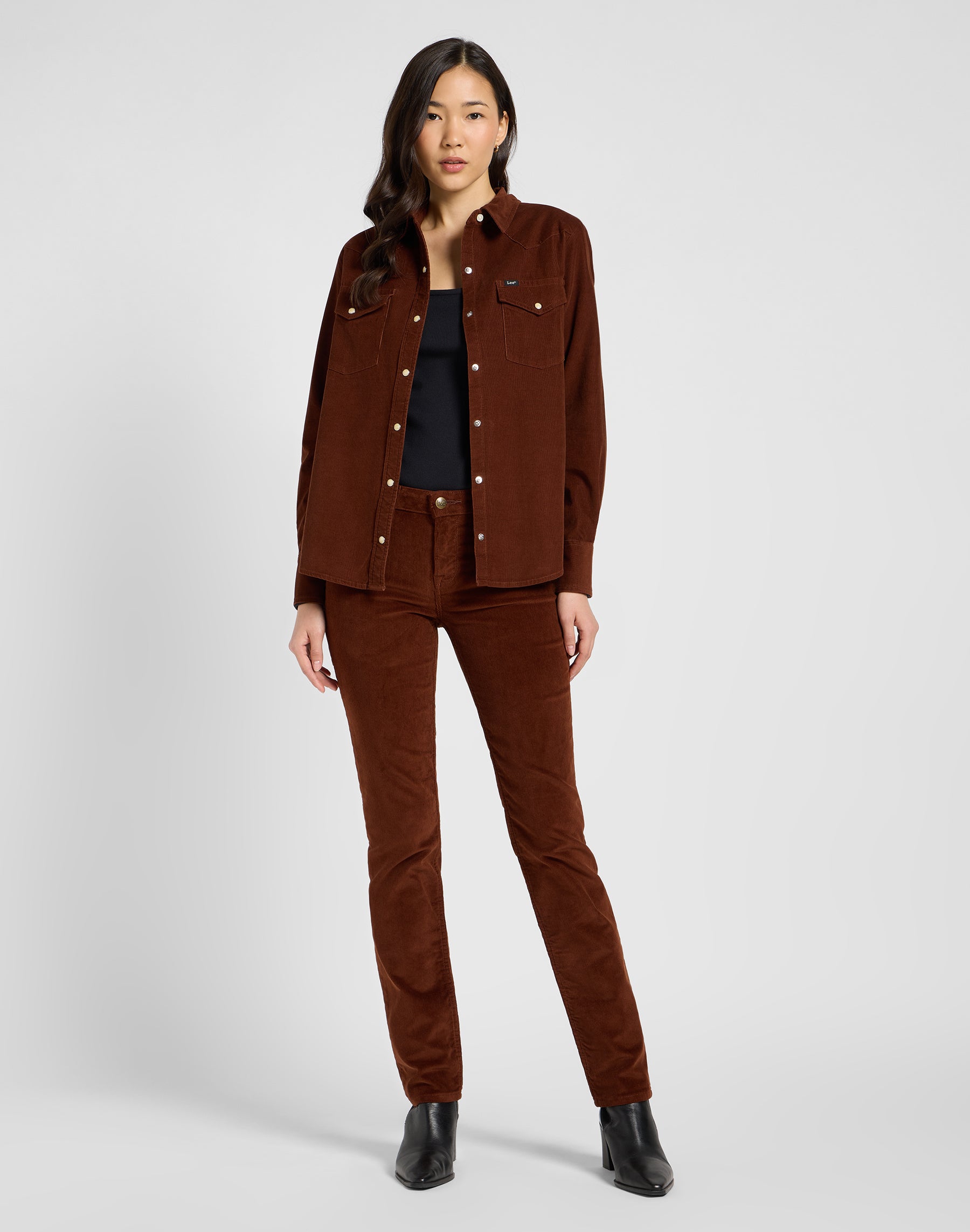 Marion in Luxe Brown Hosen Lee