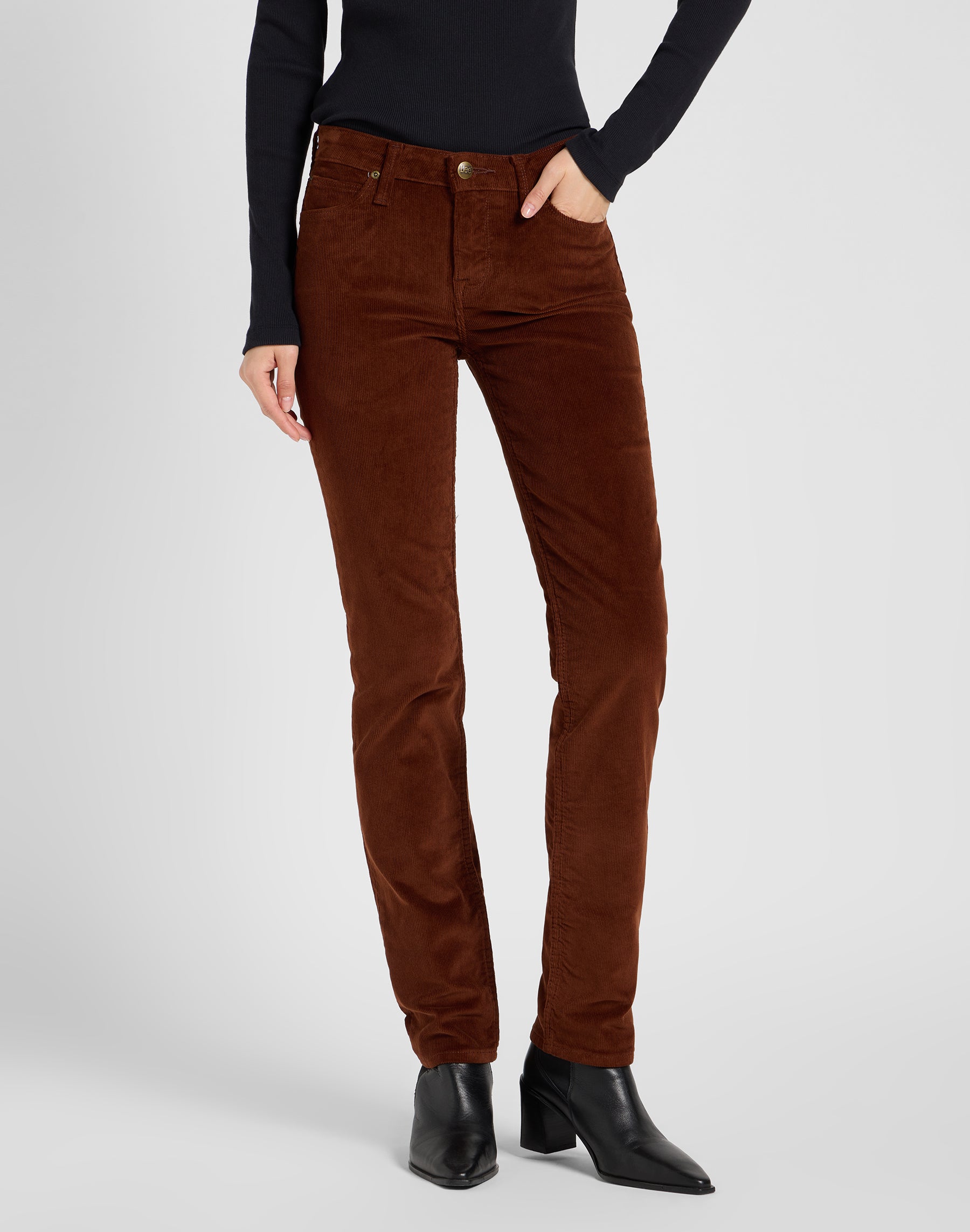 Marion in Luxe Brown Hosen Lee